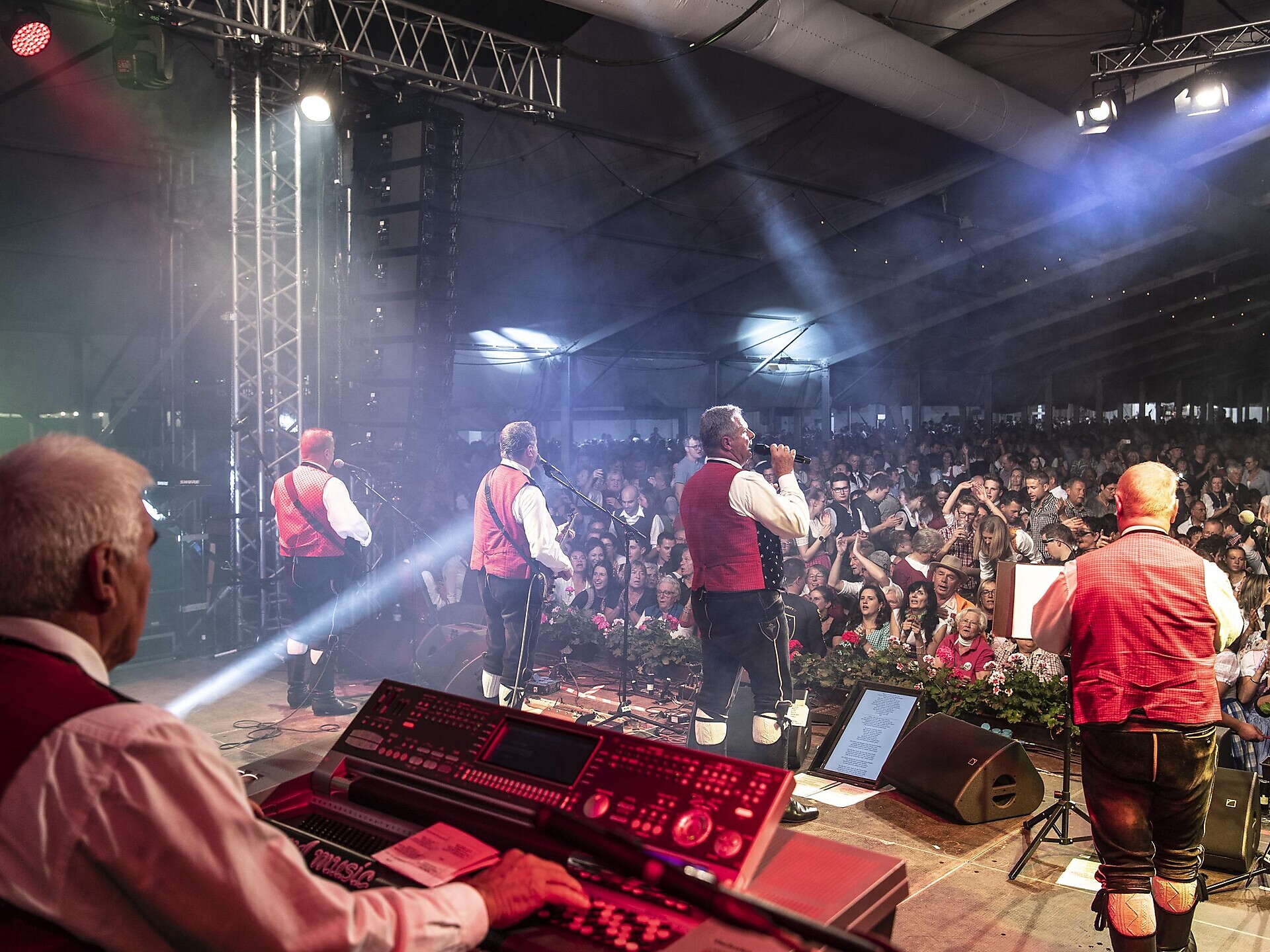 Festa dei "Kastelruther Spatzen" - Regione dolomitica Alpe di Siusi - #2 - suedtirol.info