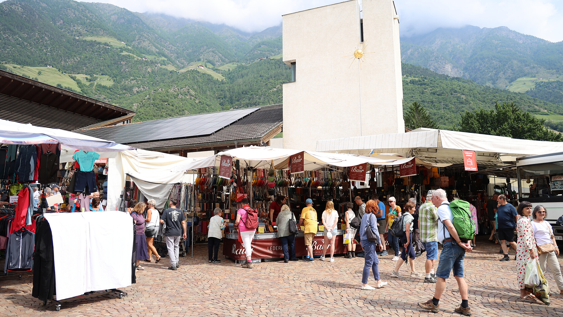 Mercato grande: "Kirchtigmarkt" - Merano e dintorni - #1 - suedtirol.info
