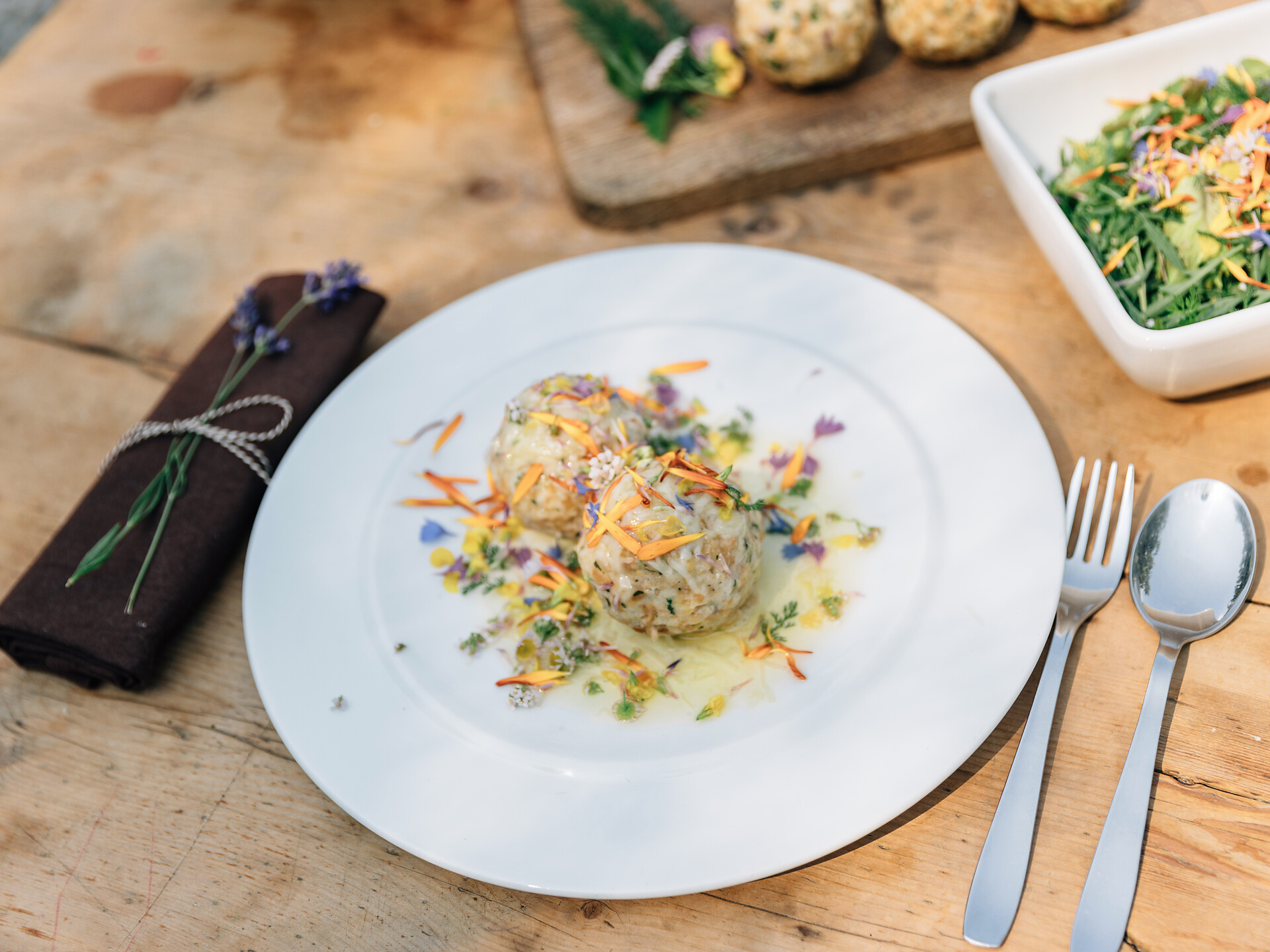 Knödel machen und schmecken lassen am Schildhof Obergereuth - Meran und Umgebung - #1 - suedtirol.info