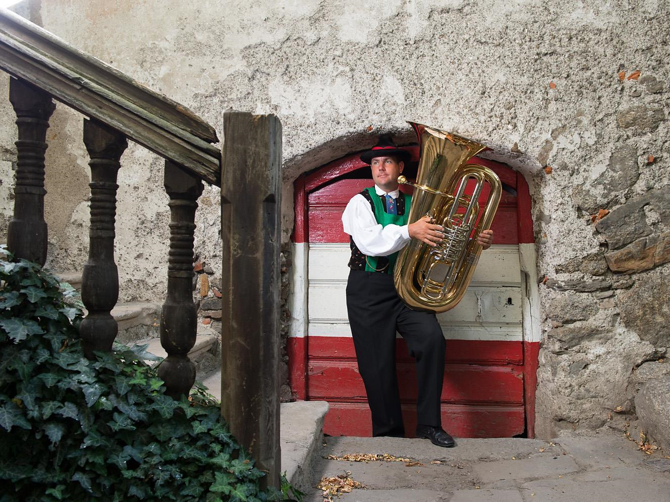 Short concert by the Musikkapelle Partschins Band - Meran/Merano and environs - #2 - suedtirol.info