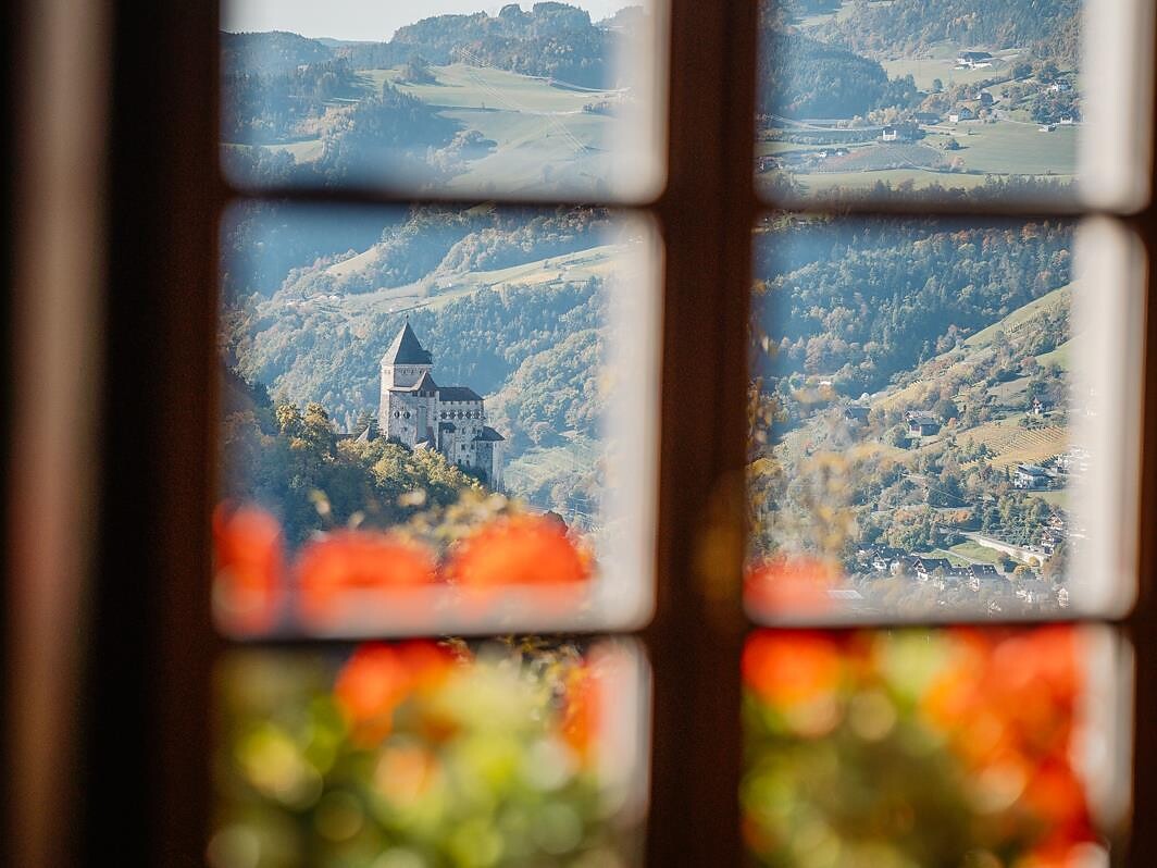 Delicious Hike: Bread Baking at Unterfinserhof -  - #2 - suedtirol.info
