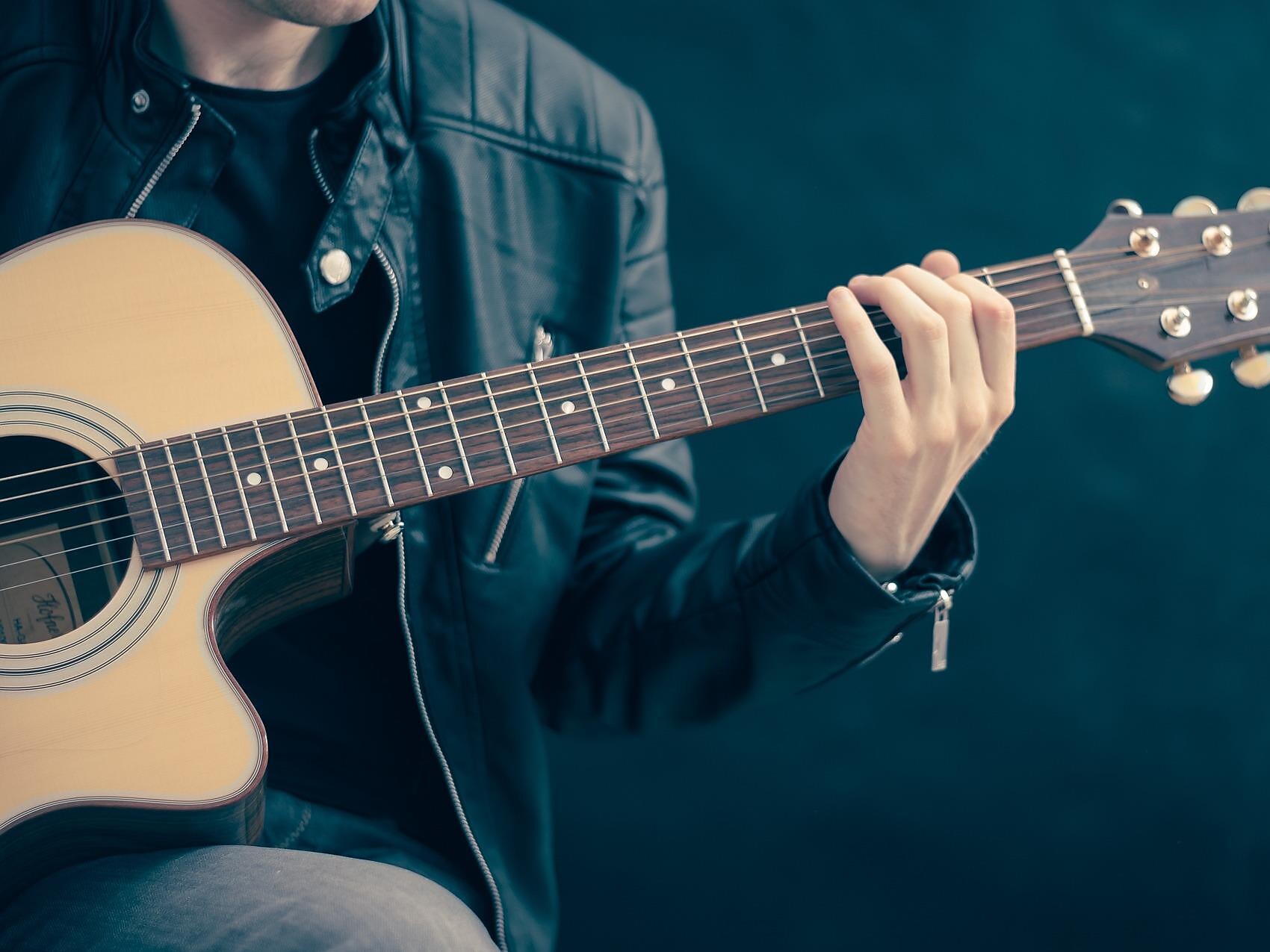 Konzert mit Raphael Gamper - Meran und Umgebung - #1 - suedtirol.info