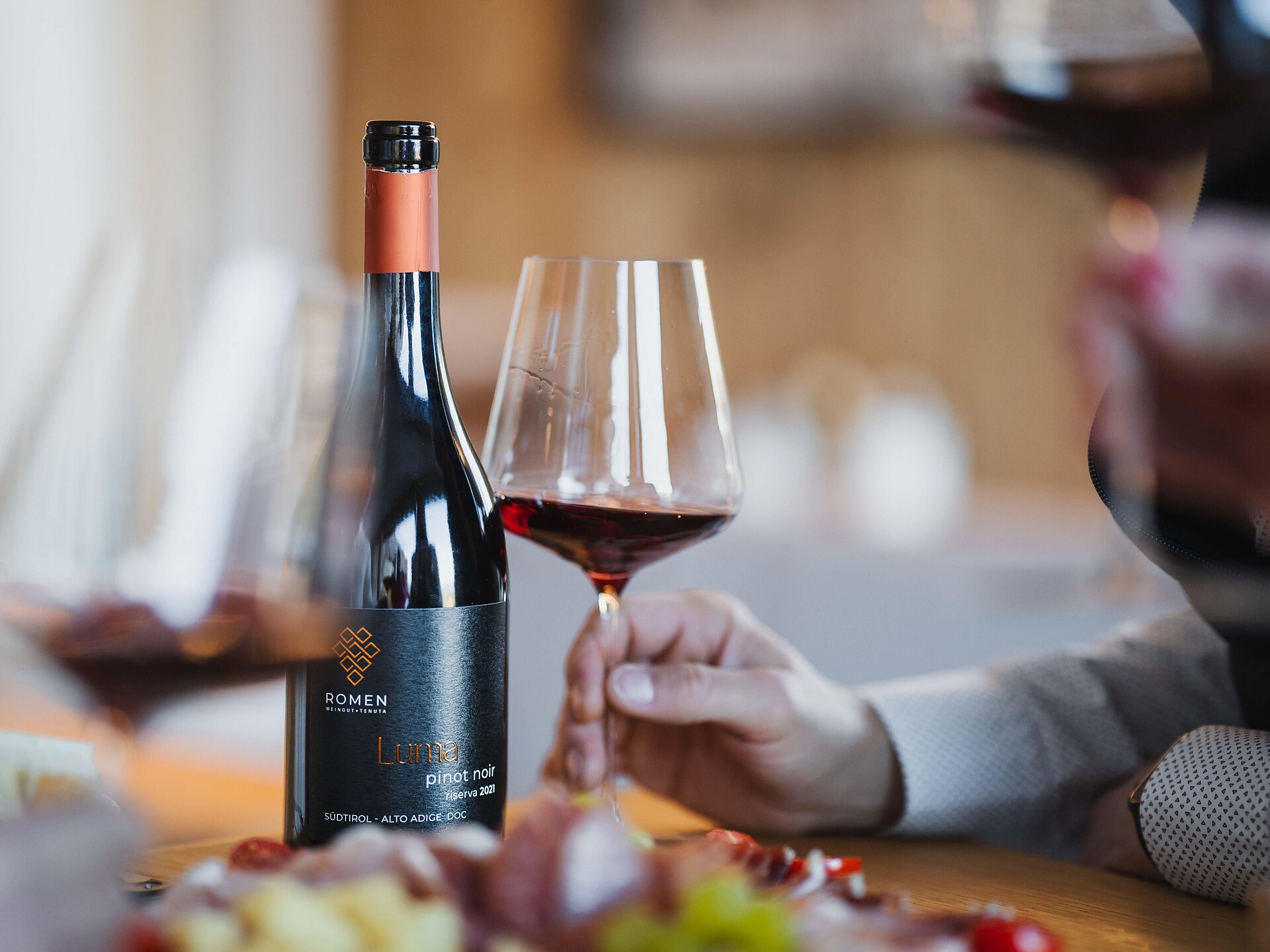 Cellar Whispers & Noble Drops at the Romen Winery - Alto Adige Wine Road - #3 - suedtirol.info