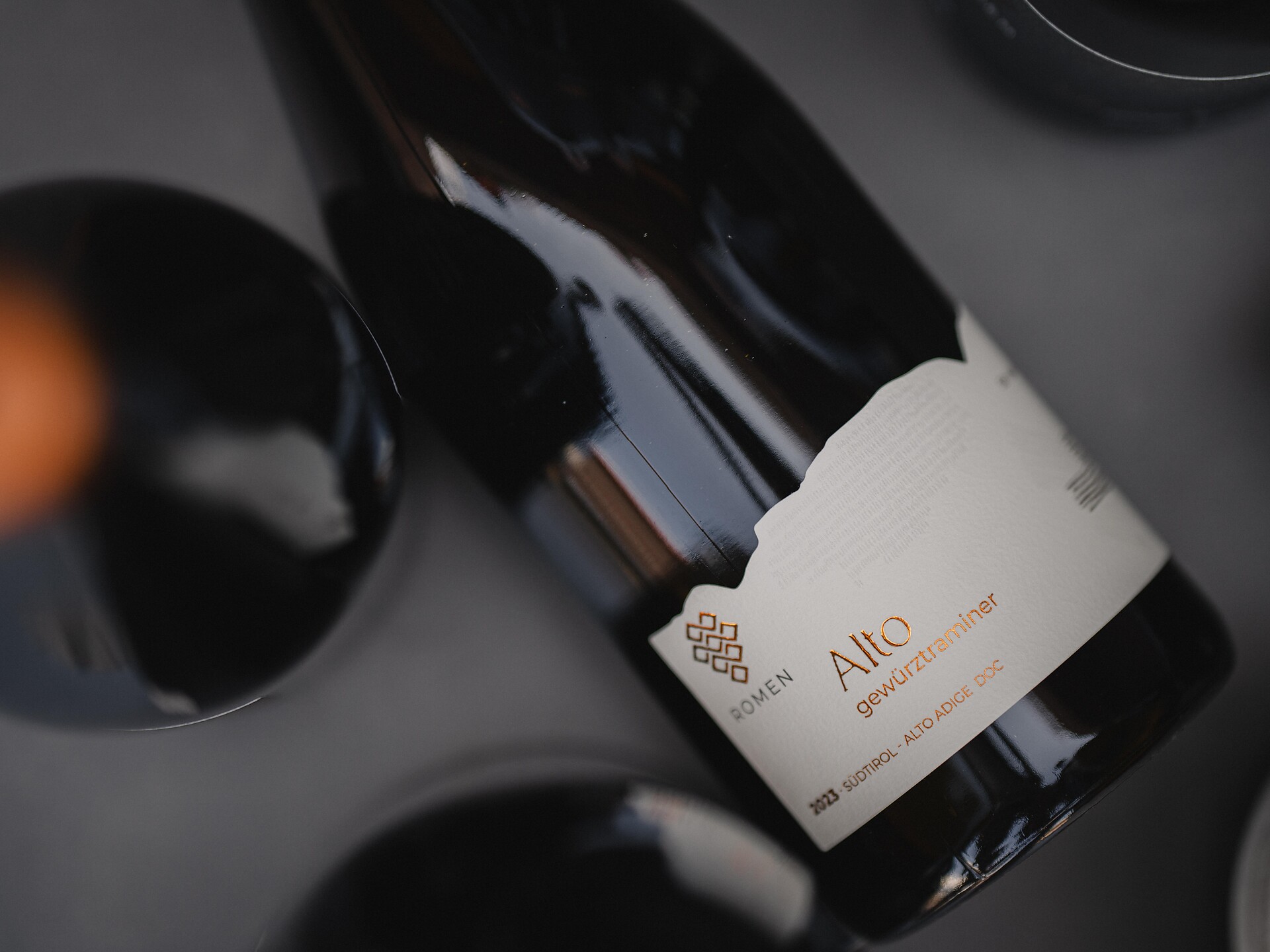 Cellar Whispers & Noble Drops at the Romen Winery - Alto Adige Wine Road - #2 - suedtirol.info