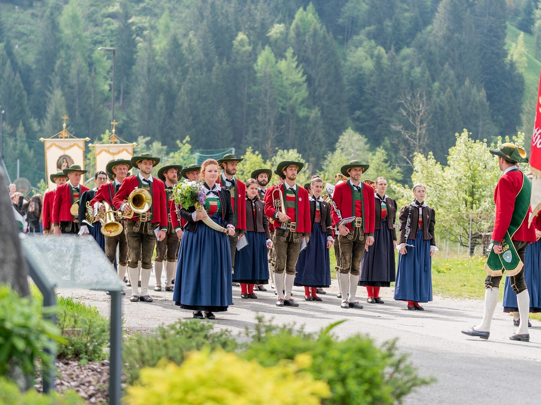 Concerto della banda musicale Josef Leitgeb a Rasun di Sotto - Regione dolomitica Plan de Corones - #1 - suedtirol.info
