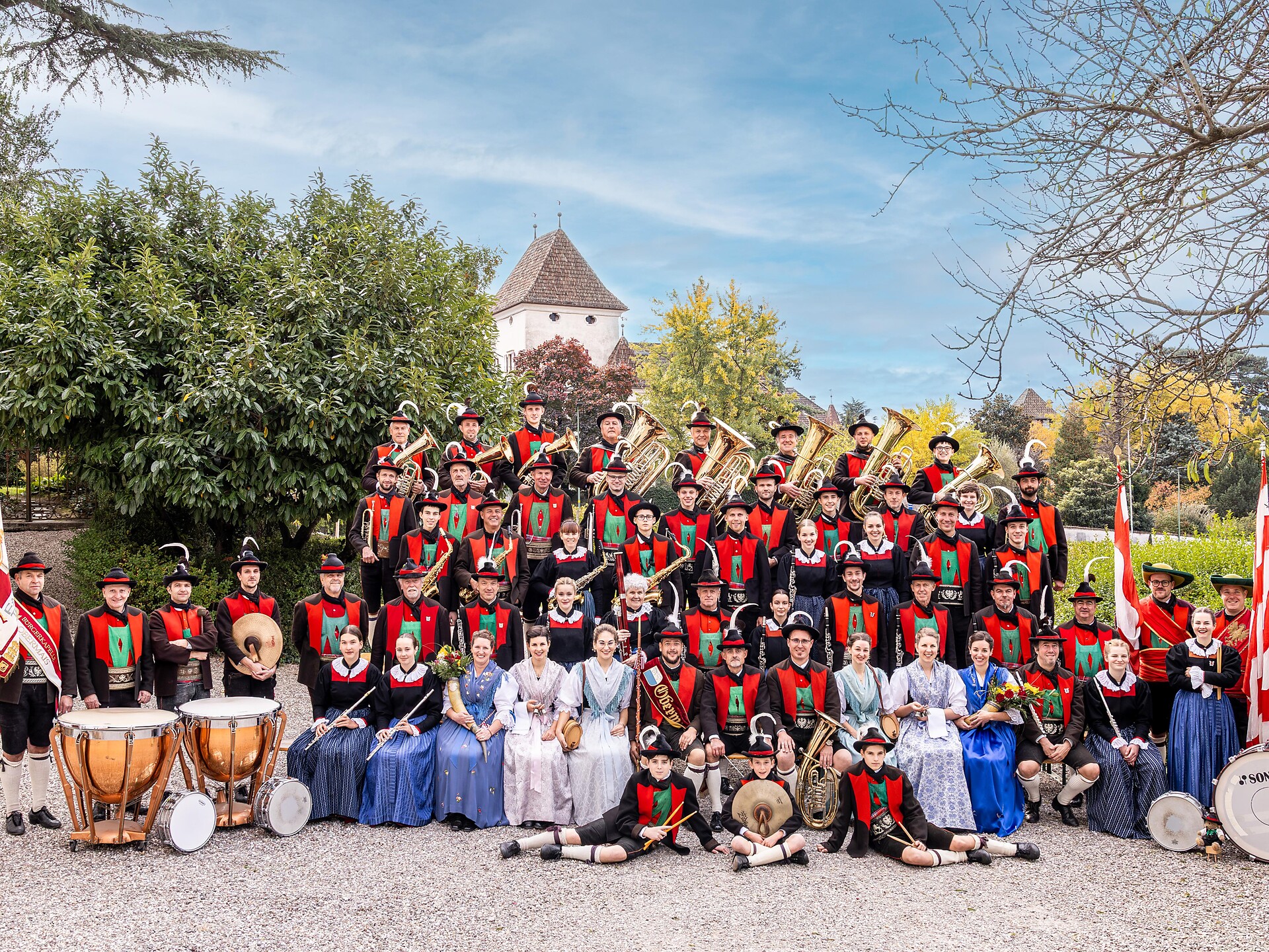 Concert by the band of Obermais at Raiffeisen Square - Meran/Merano and environs - #3 - suedtirol.info