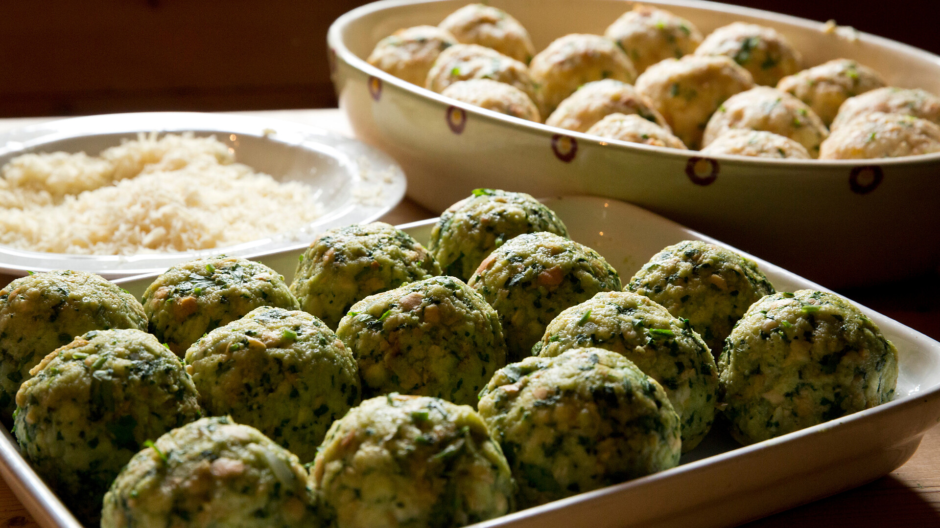 Knödel kochen auf der Moschwaldalm - Meran und Umgebung - #2 - suedtirol.info