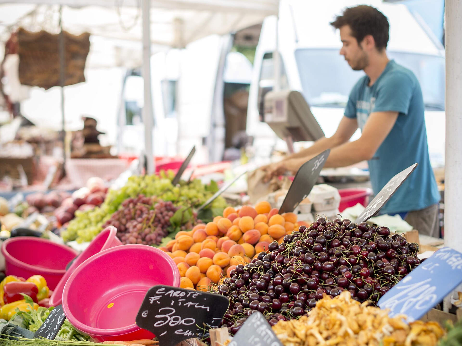 Kleiner Wochenmarkt Meran Meran 1 suedtirol.info
