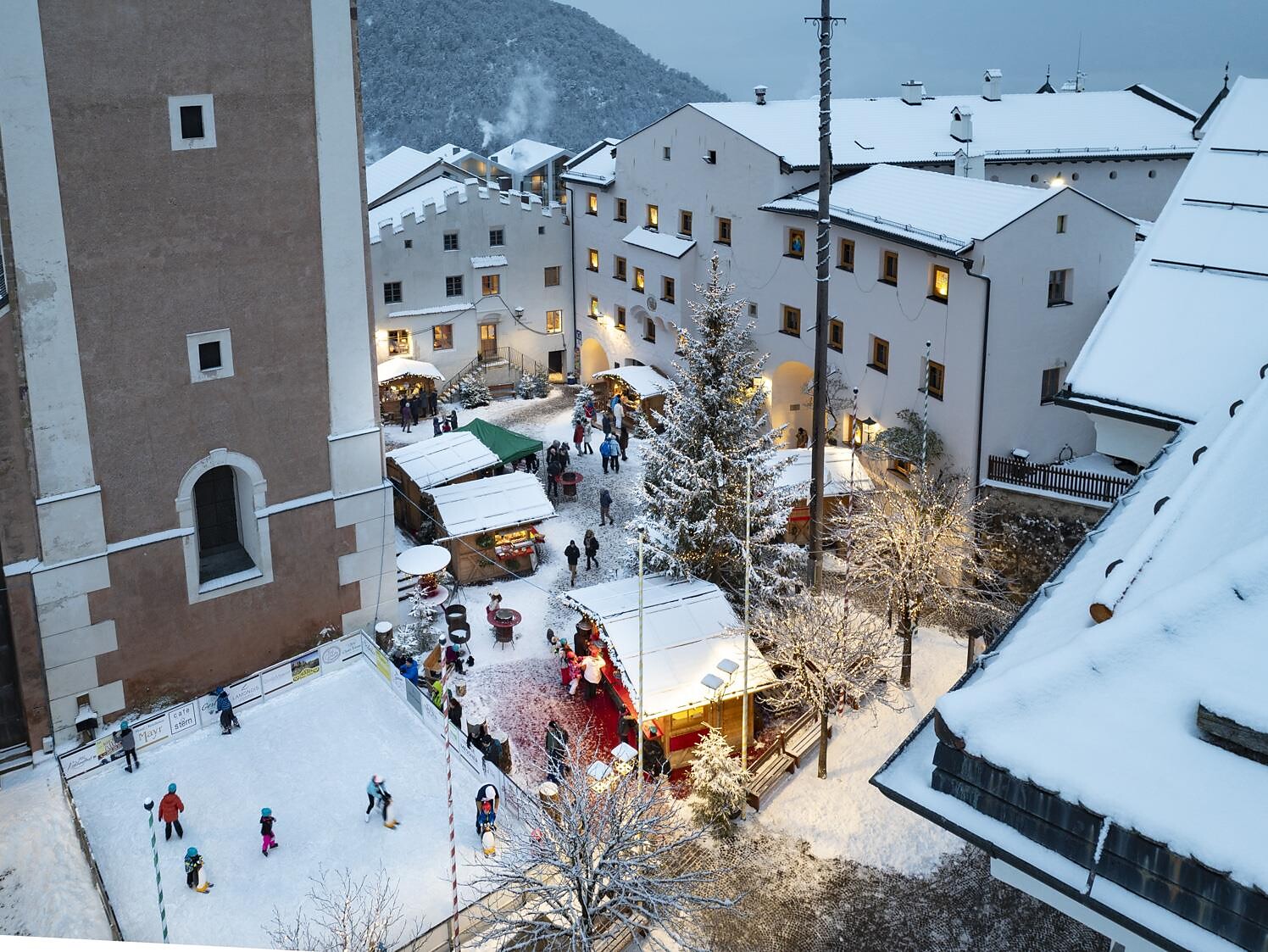Christmas market in the mountain Kastelruth/Castelrotto 1 suedtirol.info