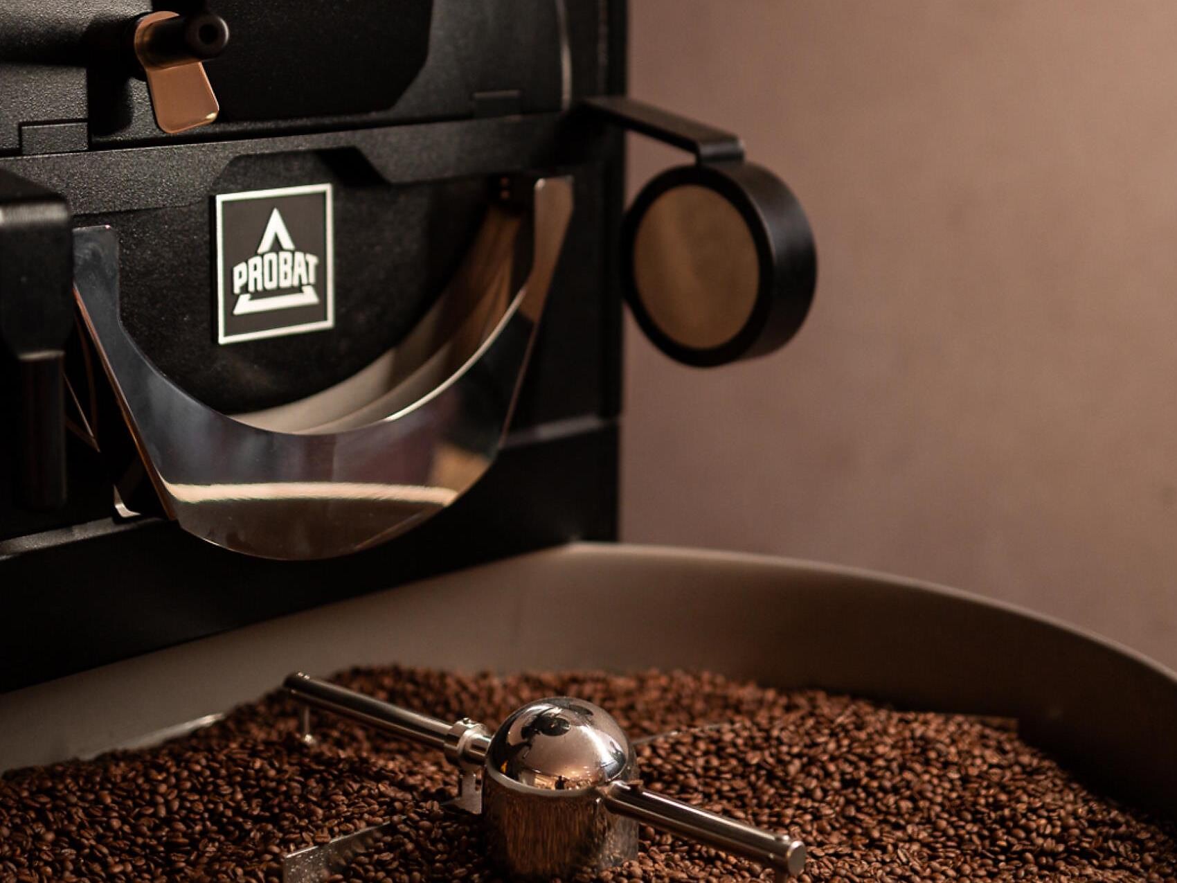 Coffee Roasting at the Mountain Restaurant ROTWAND - Meran/Merano and environs - #2 - suedtirol.info