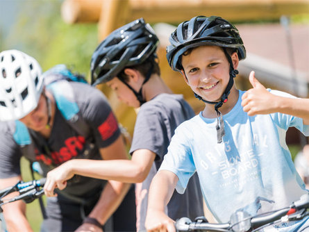 Kids Active - Avventure in fattoria e abili biker Santa Cristina Val Gardena 1 suedtirol.info