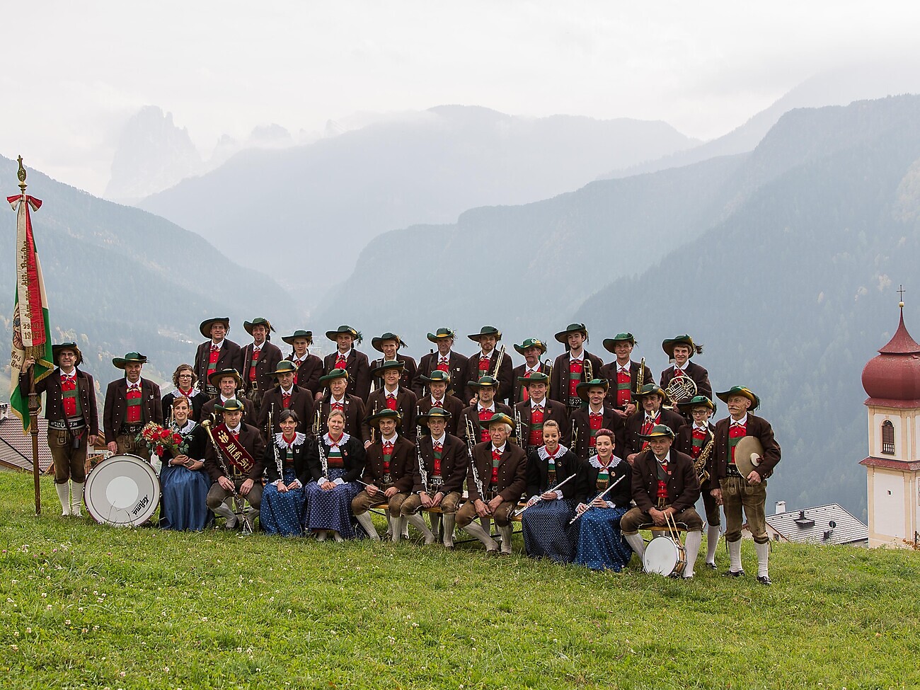 Concerto della Banda di San Pietro - Regione dolomitica Val Gardena - #2 - suedtirol.info