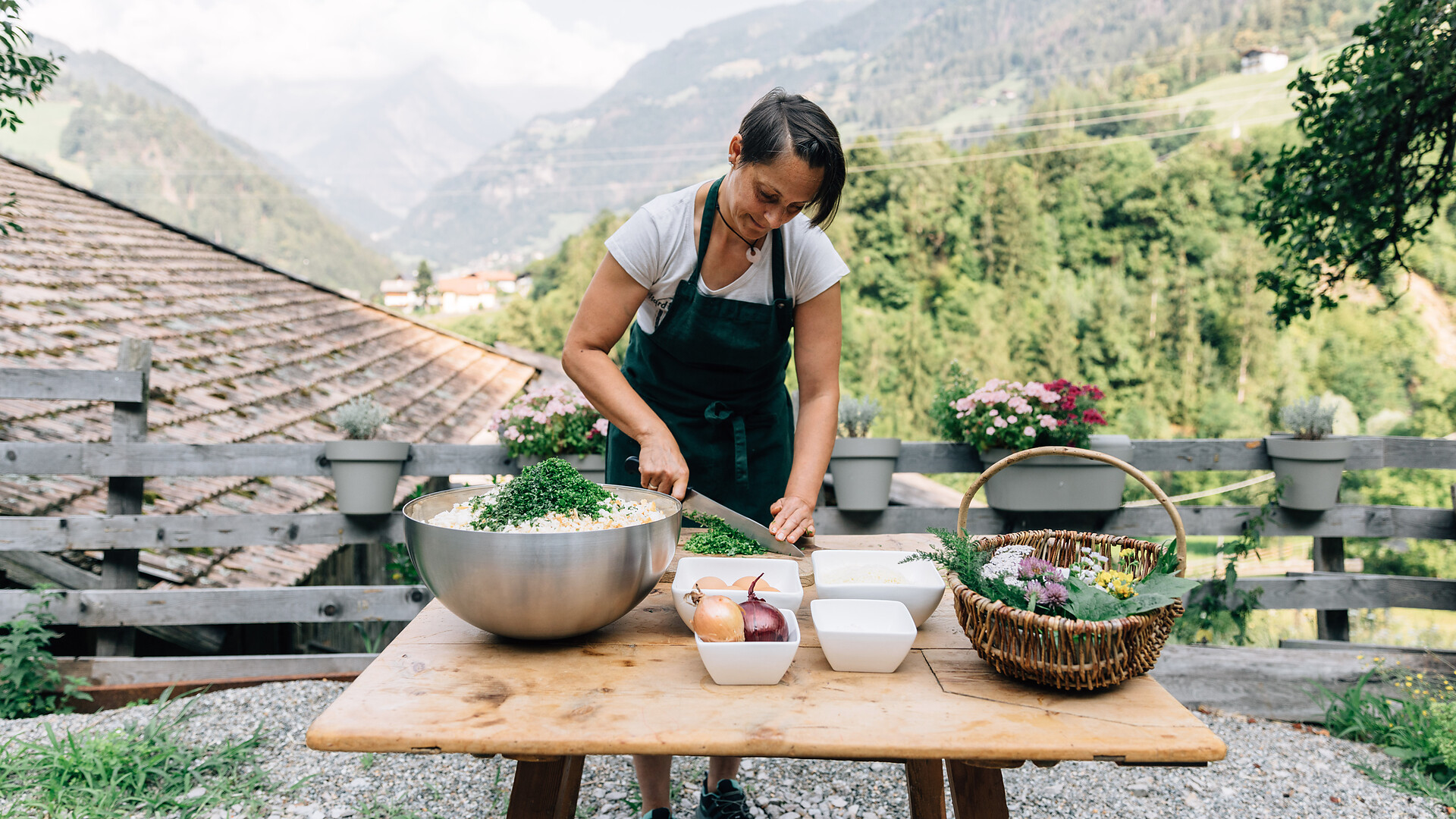 Cooking class with herbs - Meran/Merano and environs - #2 - suedtirol.info