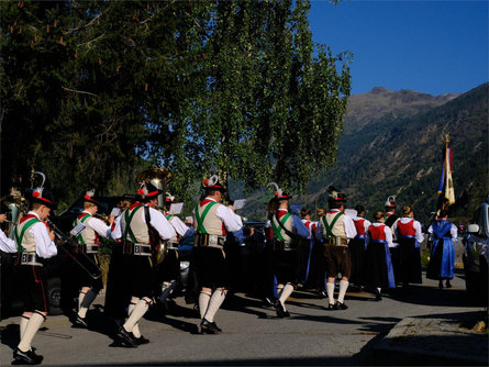 Katharinaberger Kirchtig - Patron day in Monte S. Caterina ("Scapular Sunday") Schnals/Senales 3 suedtirol.info
