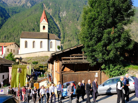 Katharinaberger Kirchtig - Patron day in Monte S. Caterina ("Scapular Sunday") Schnals/Senales 2 suedtirol.info