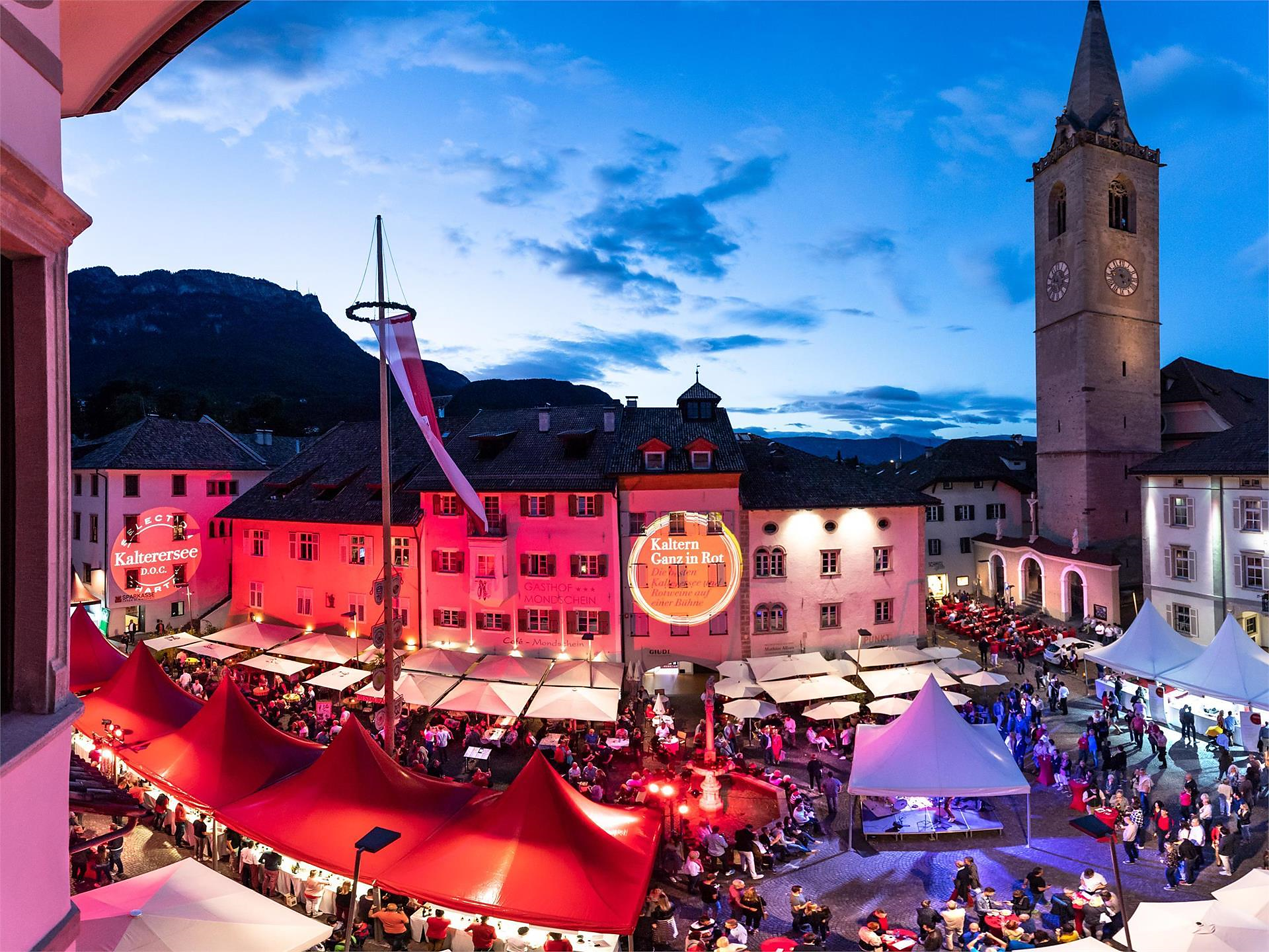 Kaltern all in Red Kaltern an der Weinstraße/Caldaro sulla Strada del Vino 1 suedtirol.info