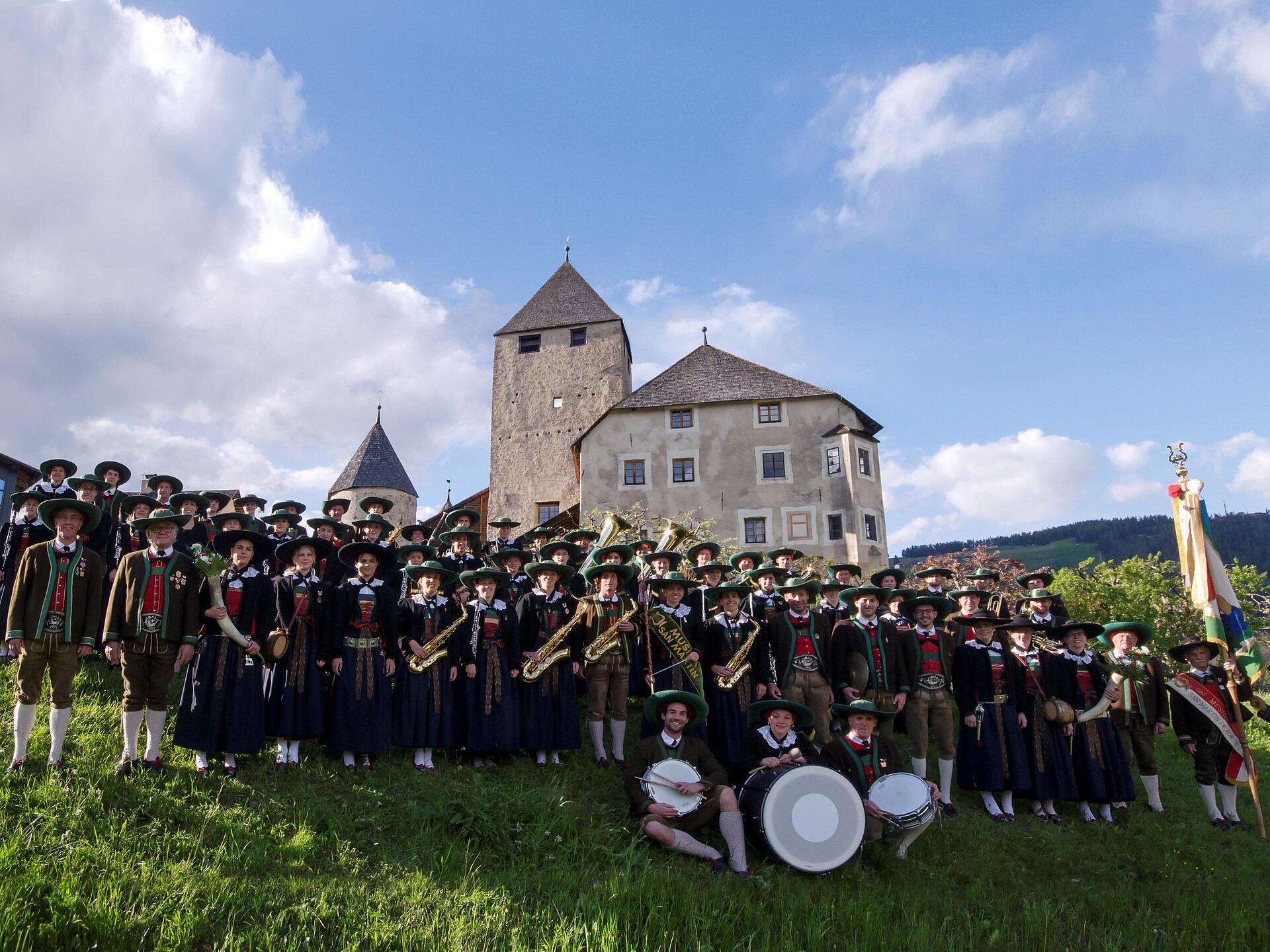 Concerto della Banda di San Martin de Tor - Regione dolomitica Val Gardena - #1 - suedtirol.info