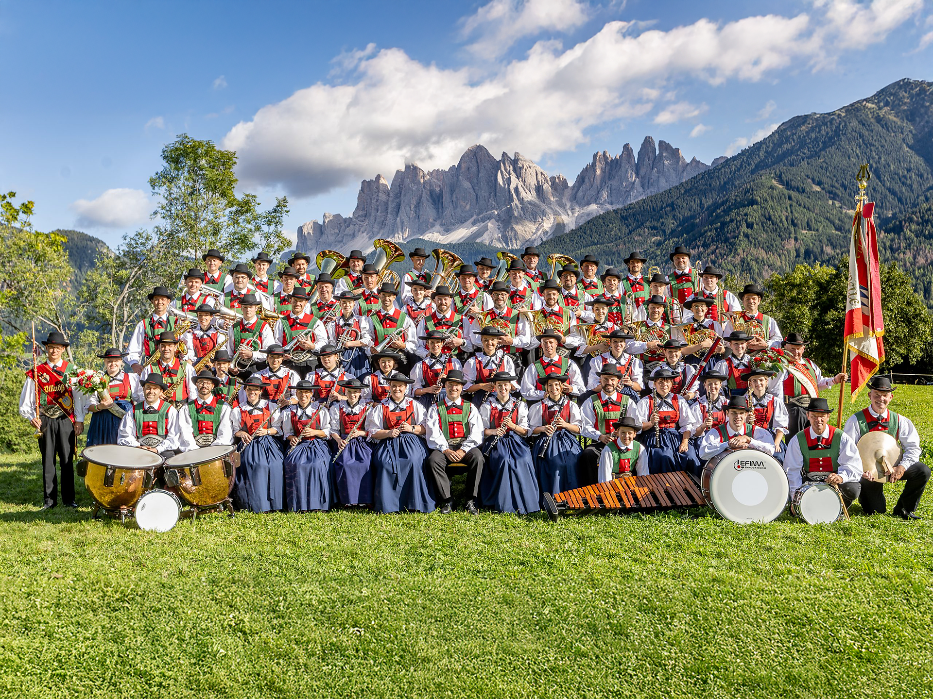Concerto della Banda Musicale di Funes - Regione dolomitica Val Gardena - #1 - suedtirol.info