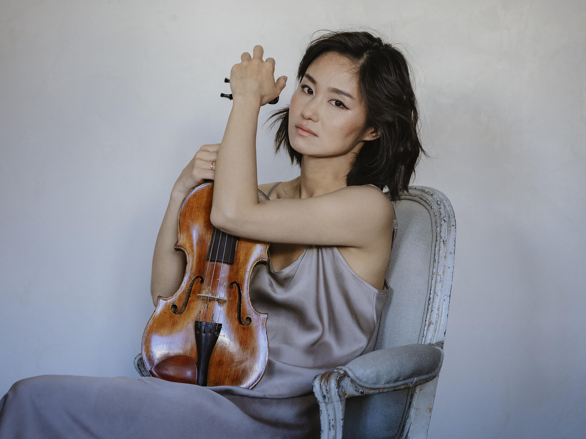 KONZERT: Streicherakademie Bozen mit Violinistin Sayaka Shoji Sterzing 1 suedtirol.info