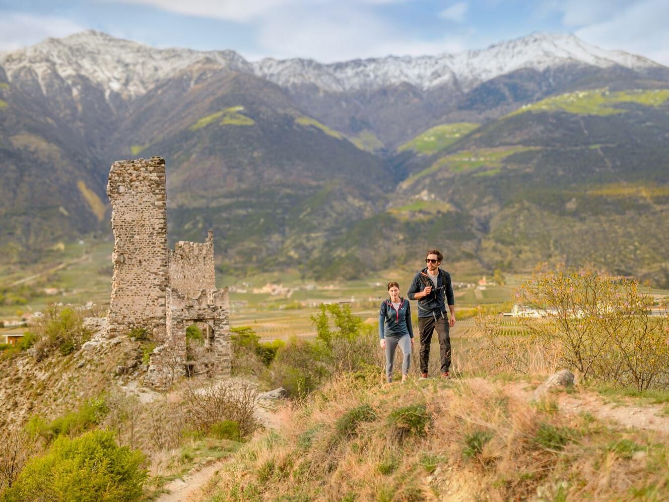 Kräuter-Kulturwanderung im Frühling Latsch 1 suedtirol.info