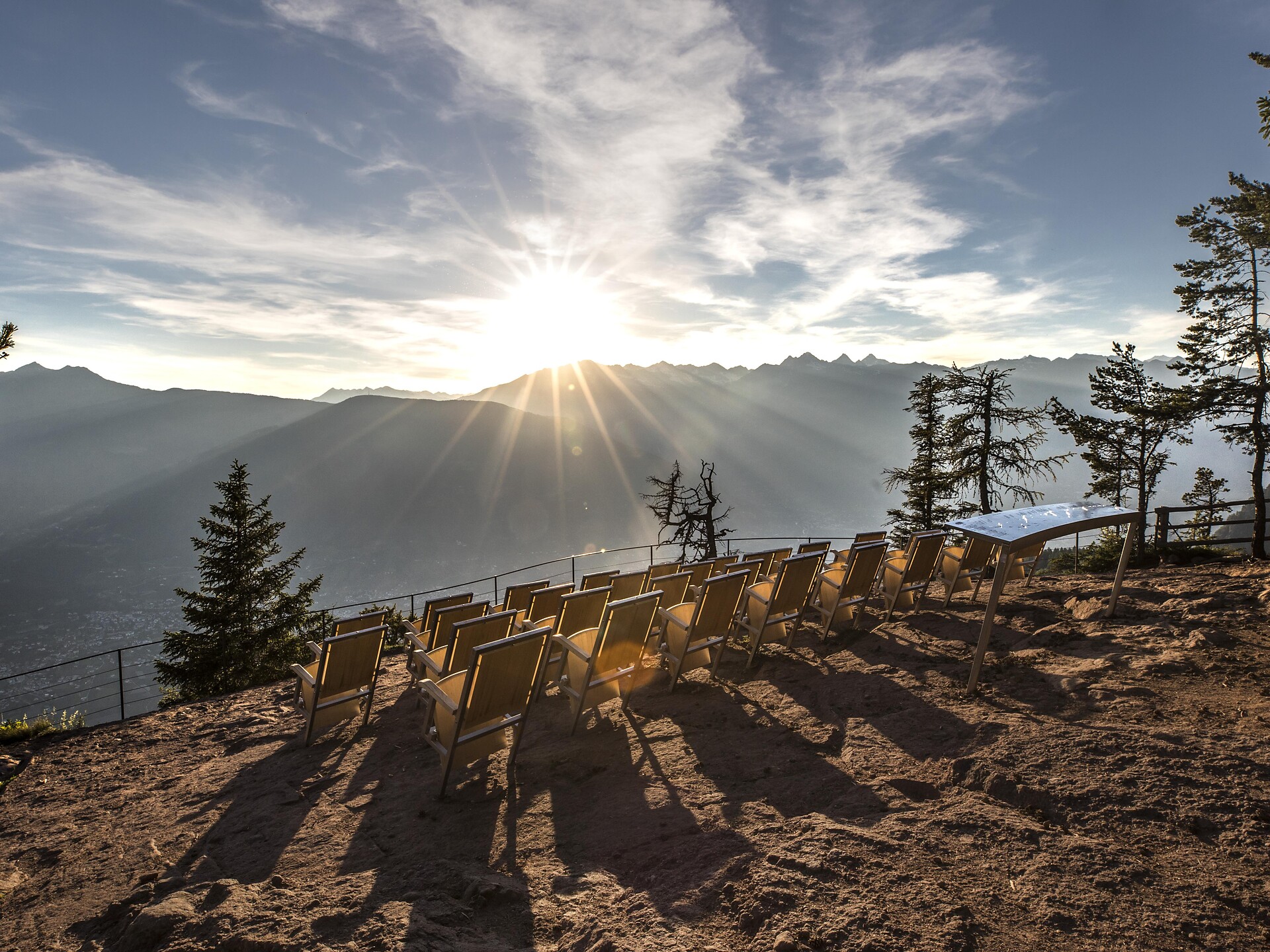 Sound bath meditation and aperitif at sunset Vöran/Verano 1 suedtirol.info