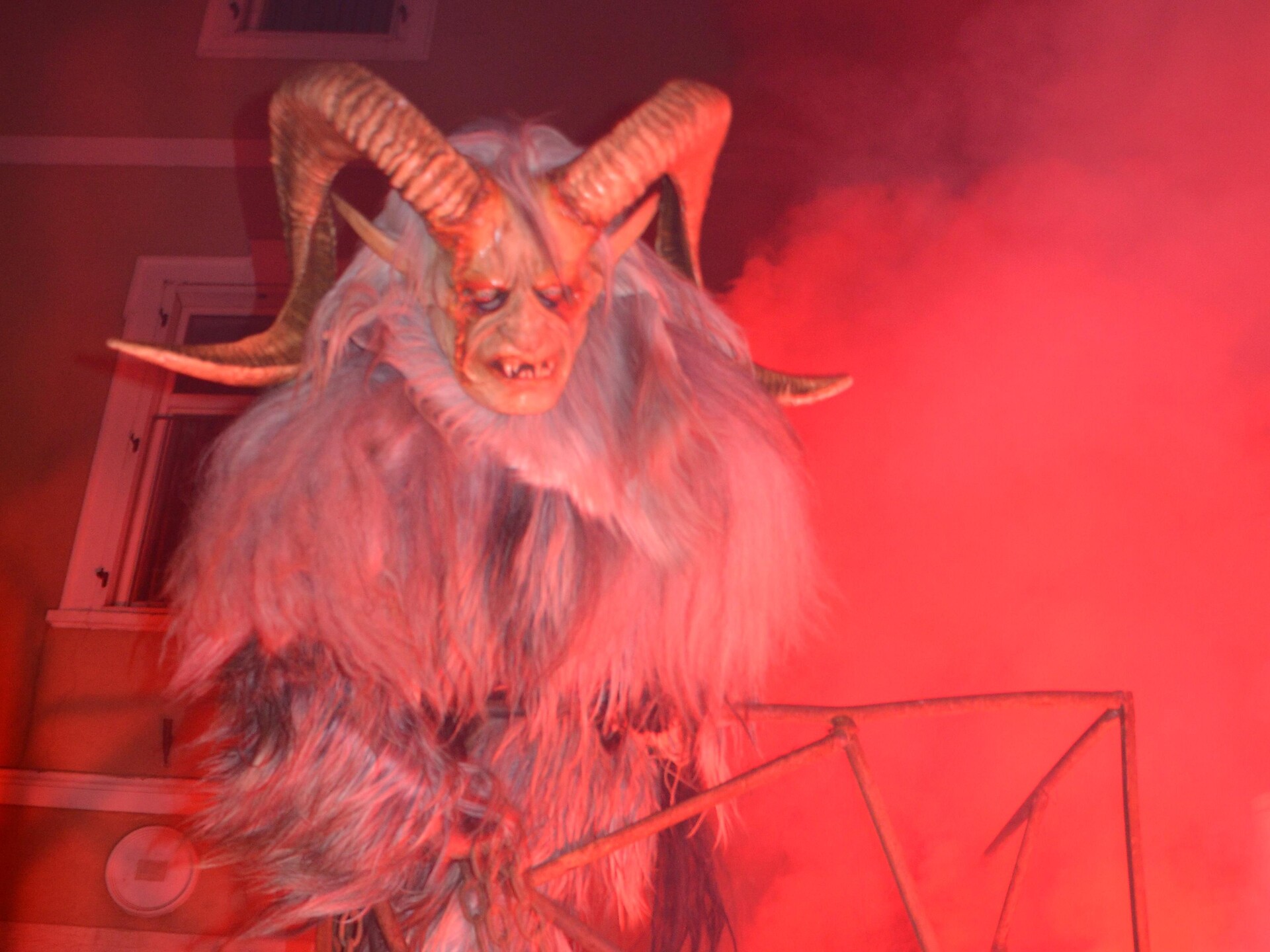 Sfilata dei Krampus a Laives - Bolzano e dintorni - #2 - suedtirol.info