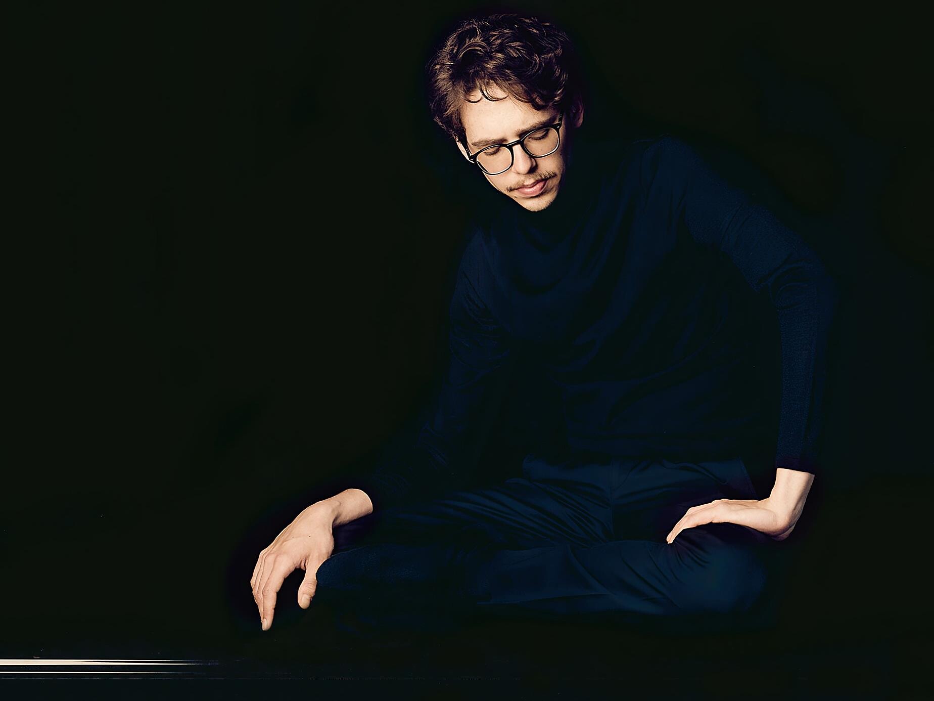 Lucas Debargue & Sergey Krylov - Alto Adige Wine Road - #2 - suedtirol.info