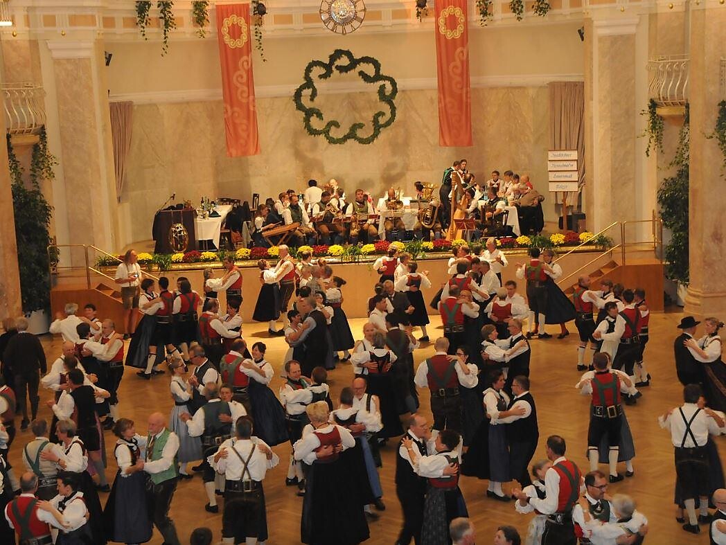 Landes-Kathrein-Tanzfest - Merano e dintorni - #1 - suedtirol.info