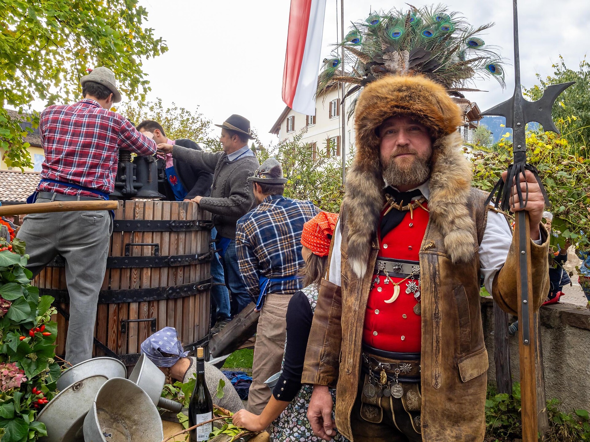 L'ultimo carico d'uva - Strada del Vino - #1 - suedtirol.info