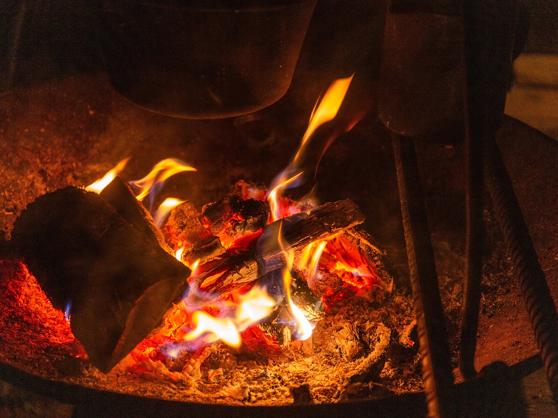 Guided torchlight hike with campfire, homemade mulled mix and refreshments - Dolomites Region Eggental - #2 - suedtirol.info