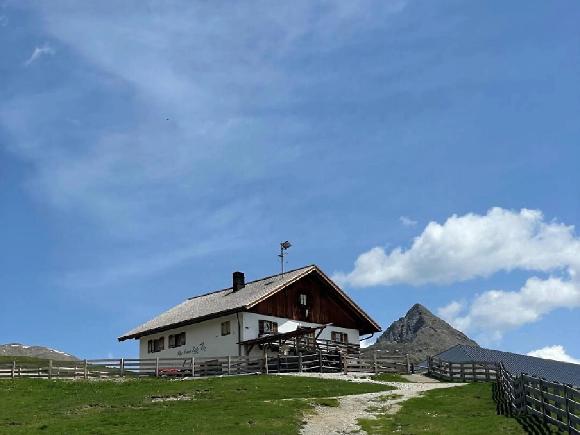Lanz Active - Almwanderung „Nemes Alm“ - Dolomitenregion 3 Zinnen - #1 - suedtirol.info
