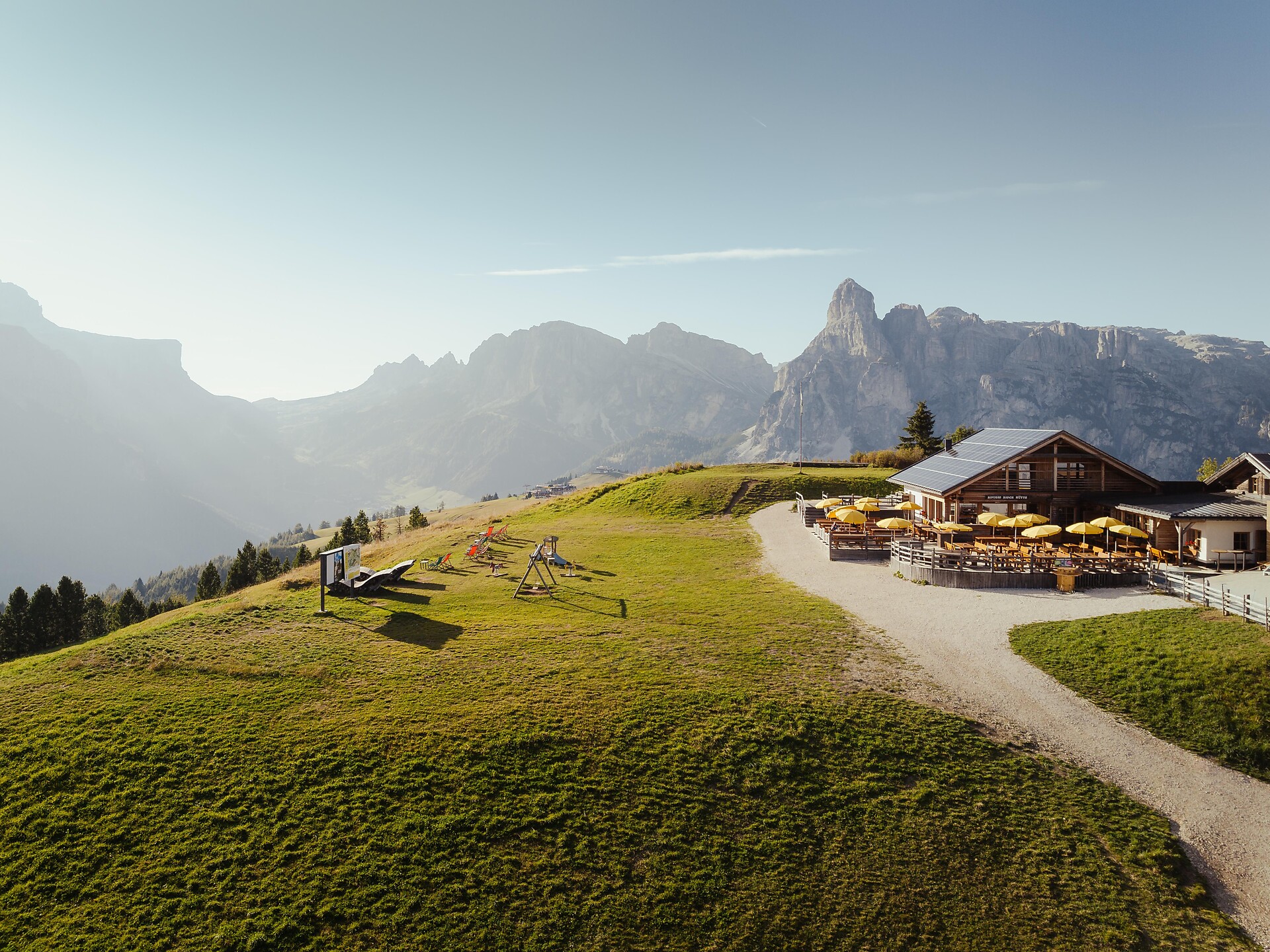 Le ladin sön munt - Ladinischkurs auf der Hütte - Dolomitenregion Alta Badia - #2 - suedtirol.info