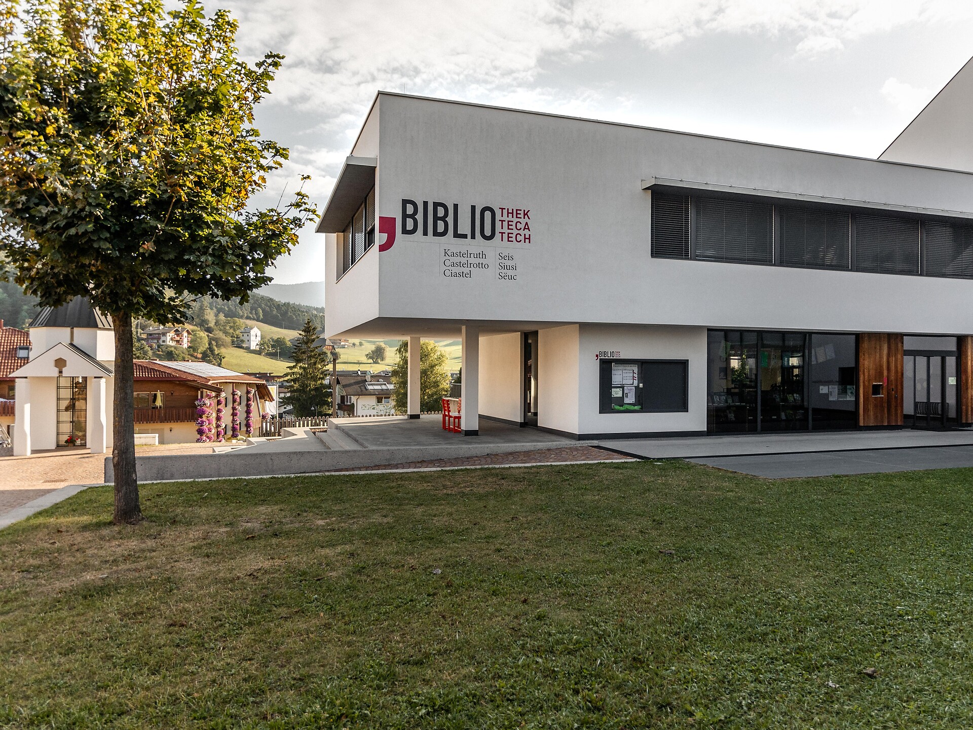 Literaturhäppchen - Dolomitenregion Seiser Alm - #1 - suedtirol.info