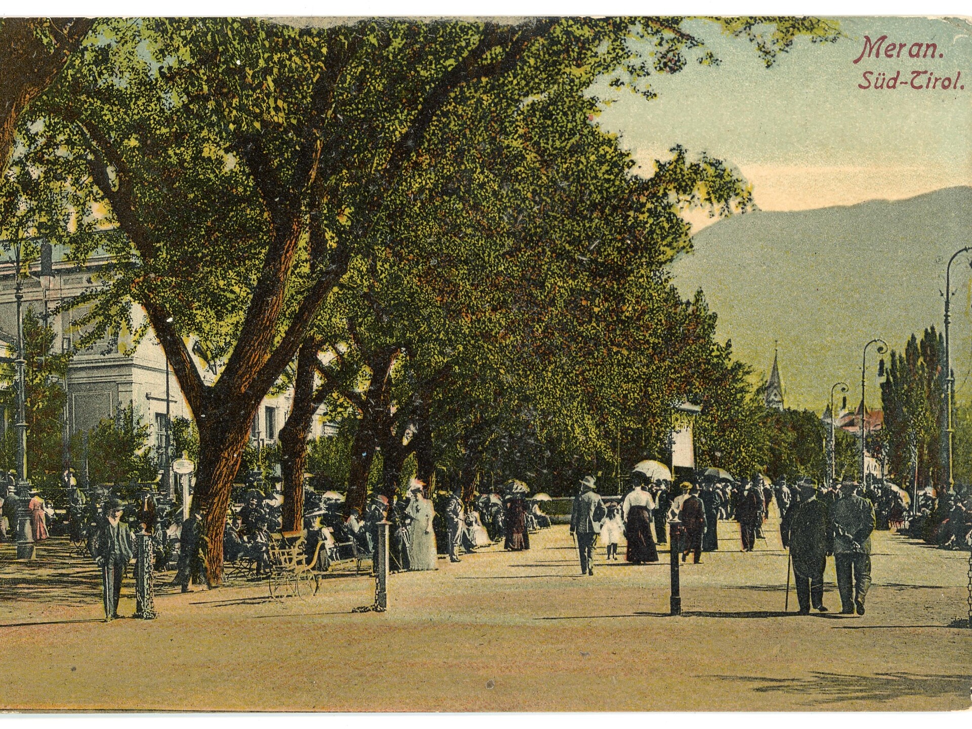 L’invenzione della tradizione: una passeggiata tra storia, folclore e vino - Merano e dintorni - #3 - suedtirol.info