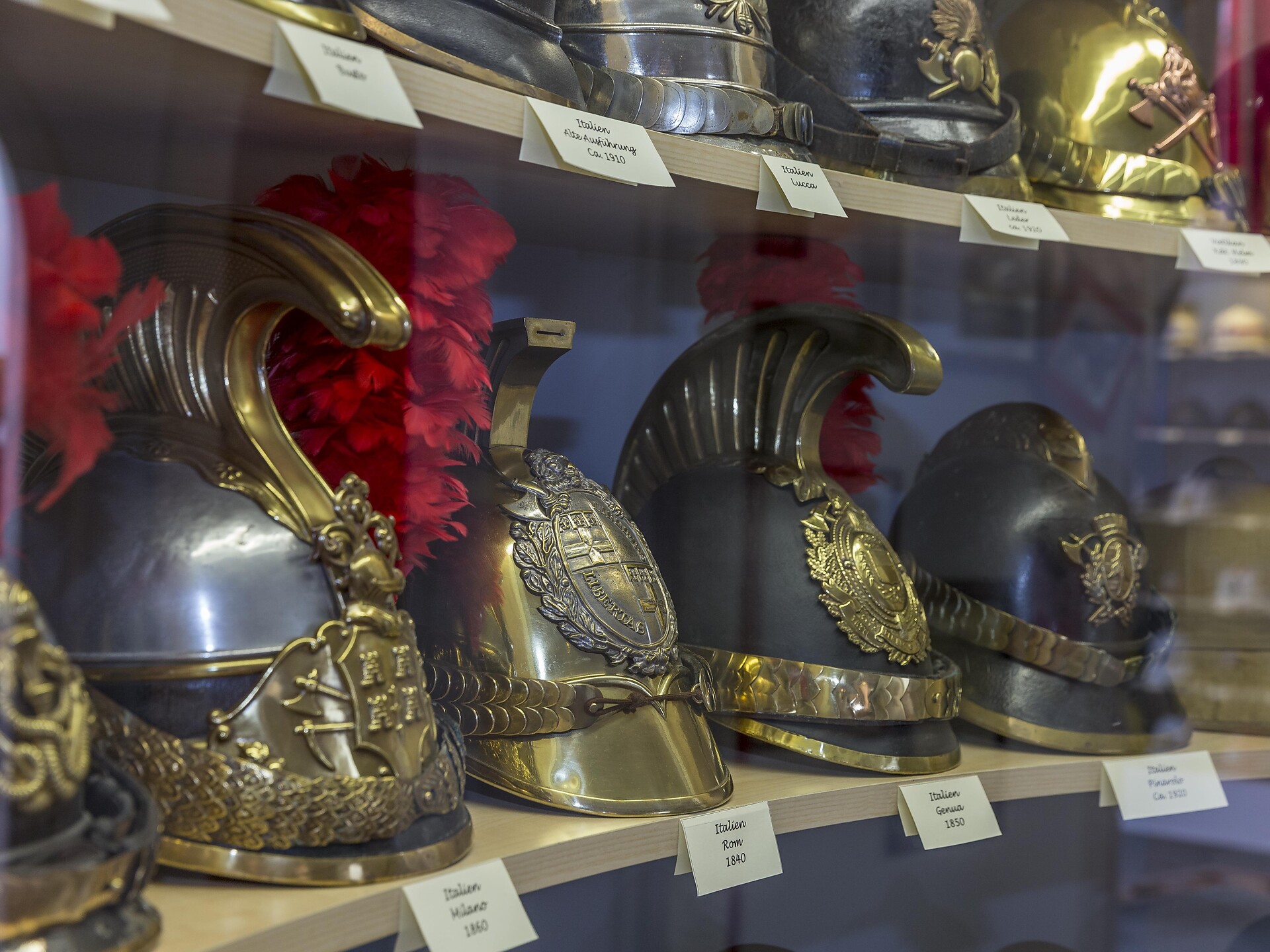 Guided lantern walk to the Castle in Gais (in German and Italian language) - Dolomites Region Kronplatz/Plan de Corones - #3 - suedtirol.info