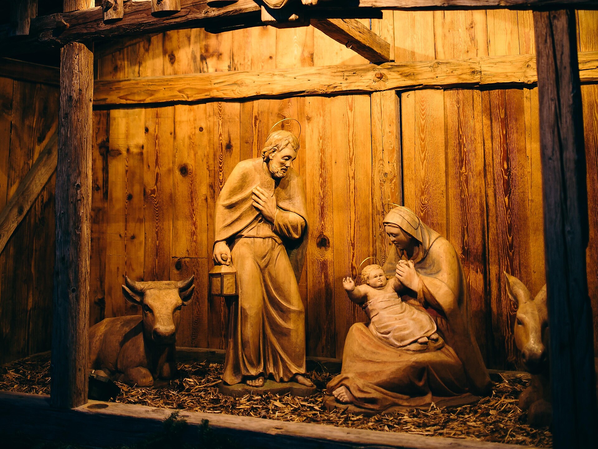 Liechtr'zeit · it's Christmas in St. Leonhard: Opening of the Christmas cot - Meran/Merano and environs - #3 - suedtirol.info