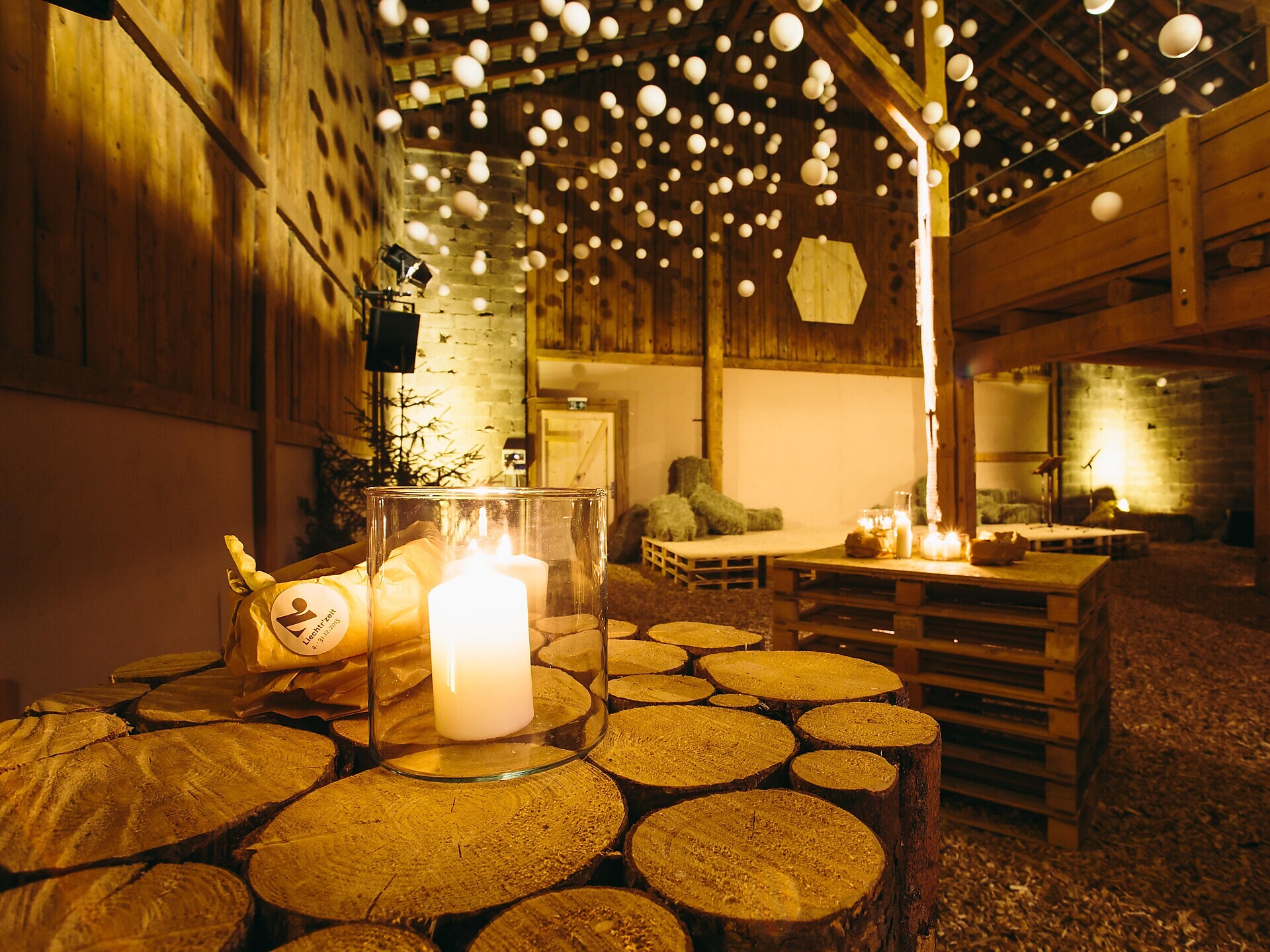 Liechtr'zeit · it's Christmas in St. Leonhard: Cabaret  “Volle Kanne“ - Ingrid L - Meran/Merano and environs - #3 - suedtirol.info