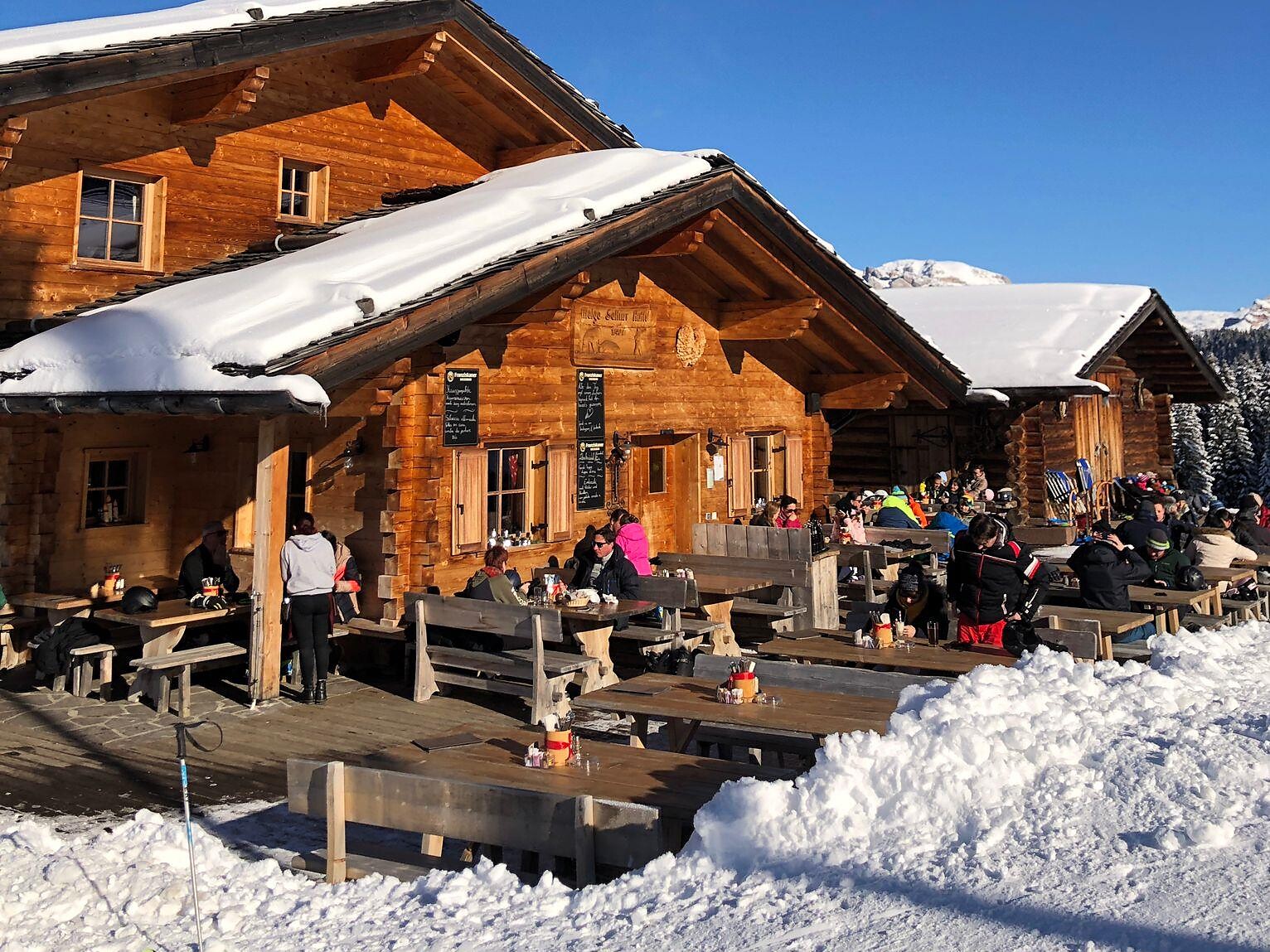 Breakfast at the Saltner hut Saltria - Dolomites Region Seiser Alm - #1 - suedtirol.info