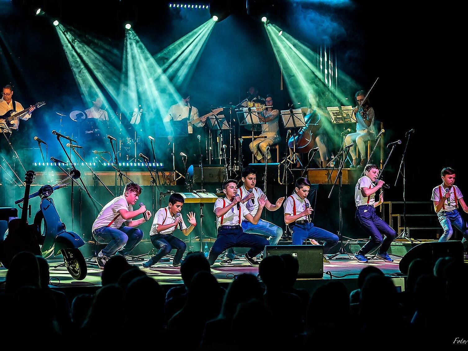 Coro maschile di Nova Levante con band e MGV Boy Grupp in concert - Regione dolomitica Val d'Ega - #2 - suedtirol.info