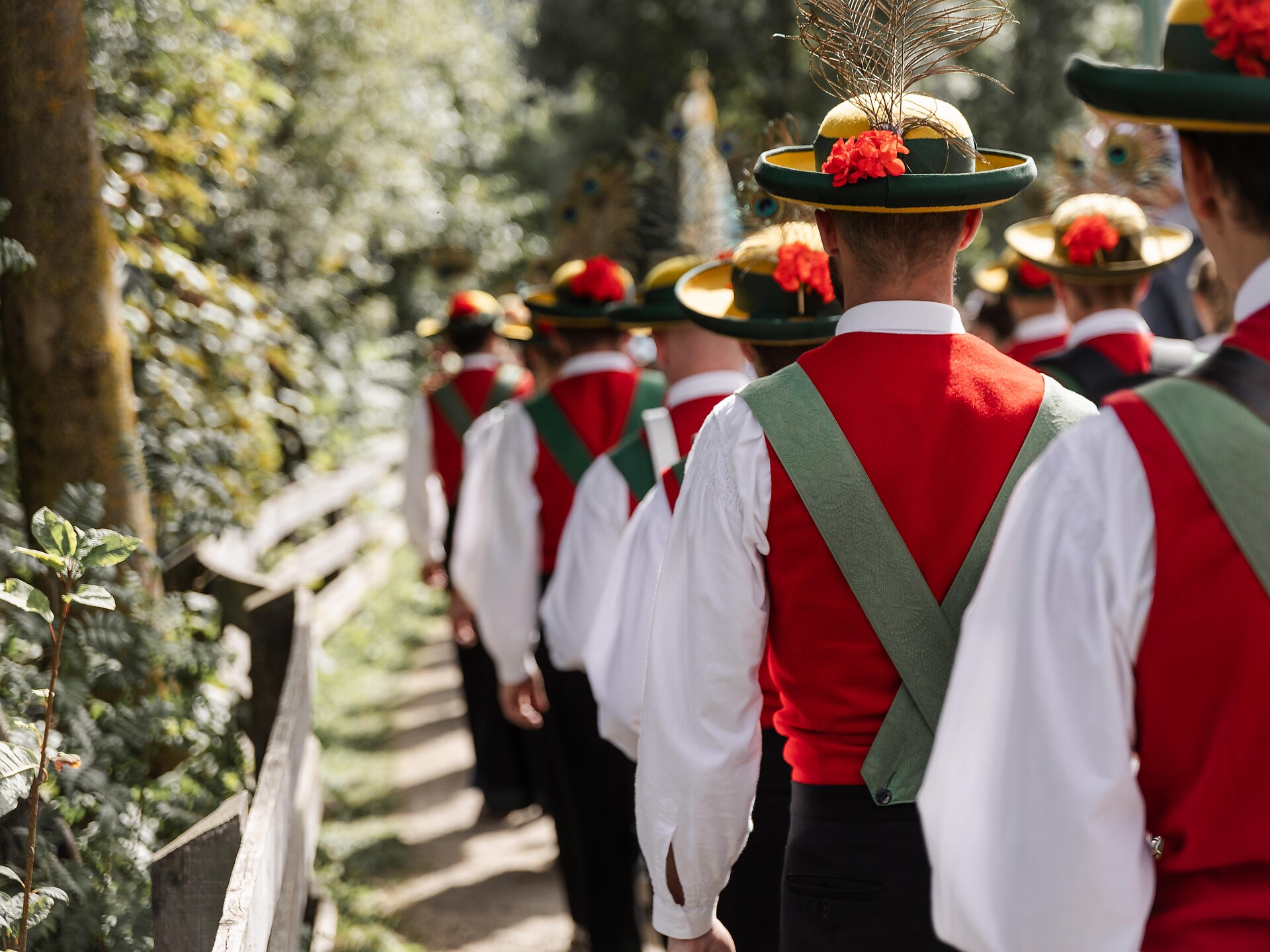 Matinee concert by the small Dobbiaco band at the summer festival - Dolomites Region 3 Zinnen - #2 - suedtirol.info