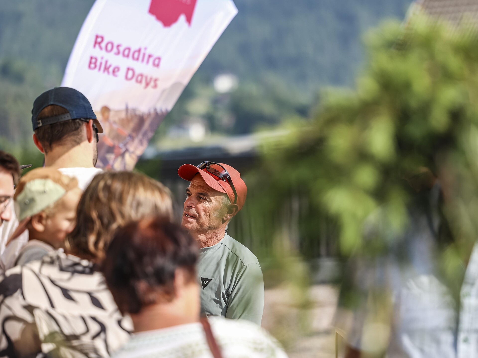Meet & Greet: Rosadira Bike Days – aperitivo con musica dal vivo - Regione dolomitica Val d'Ega - #1 - suedtirol.info