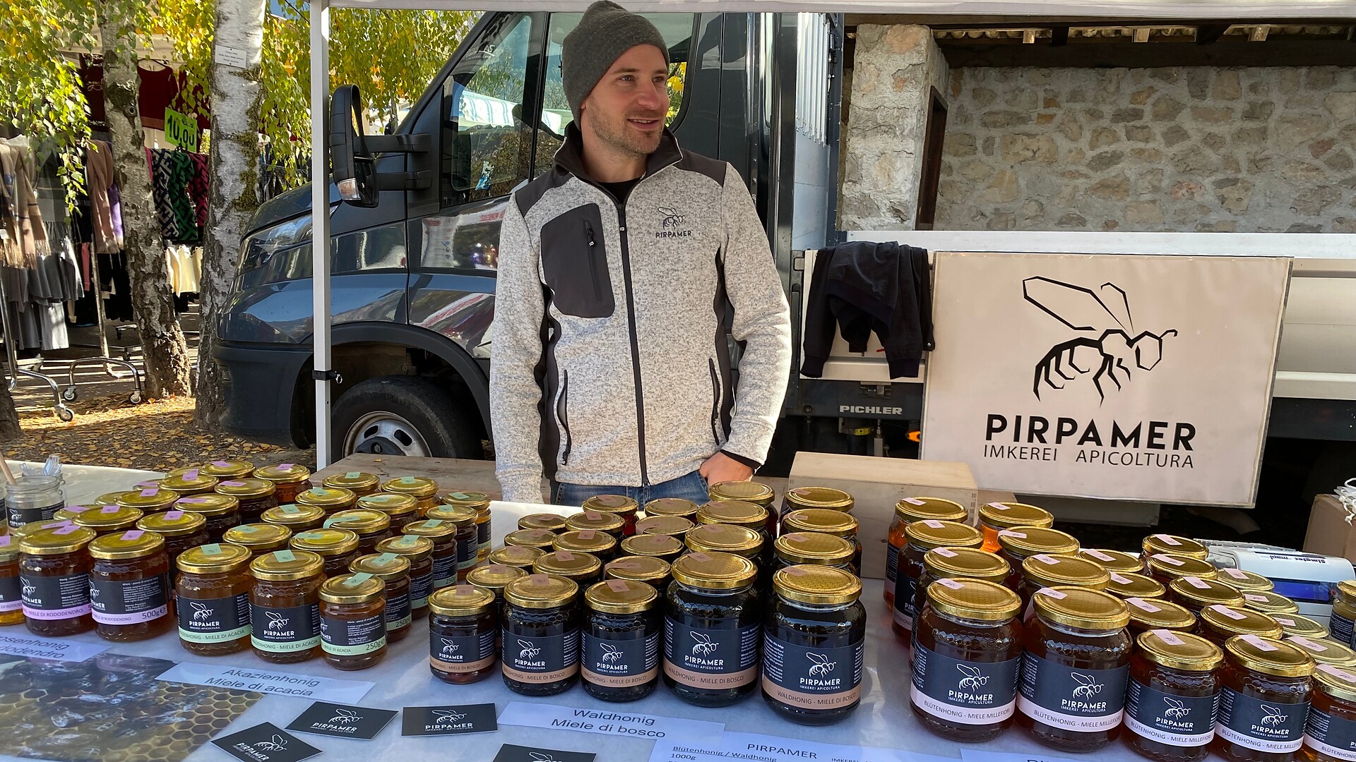 Sagra di San Martino a Cortina s.s.d.v. - Strada del Vino - #4 - suedtirol.info