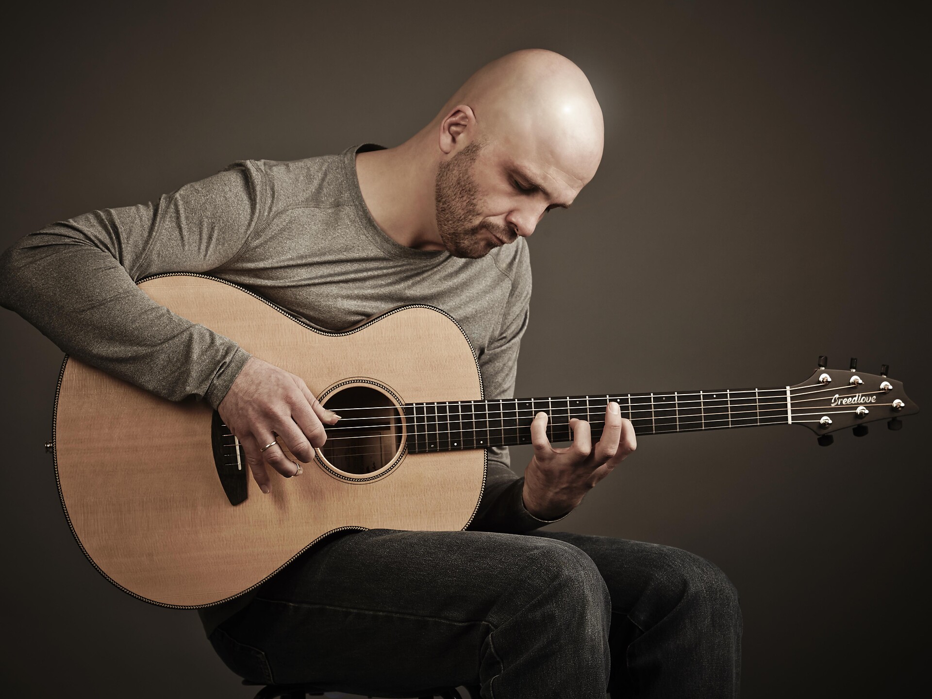 MARTIN MORO - solo (A) - (Fingerstyle / Blues, Folk, Americana) - Dolomites Region Eggental - #2 - suedtirol.info