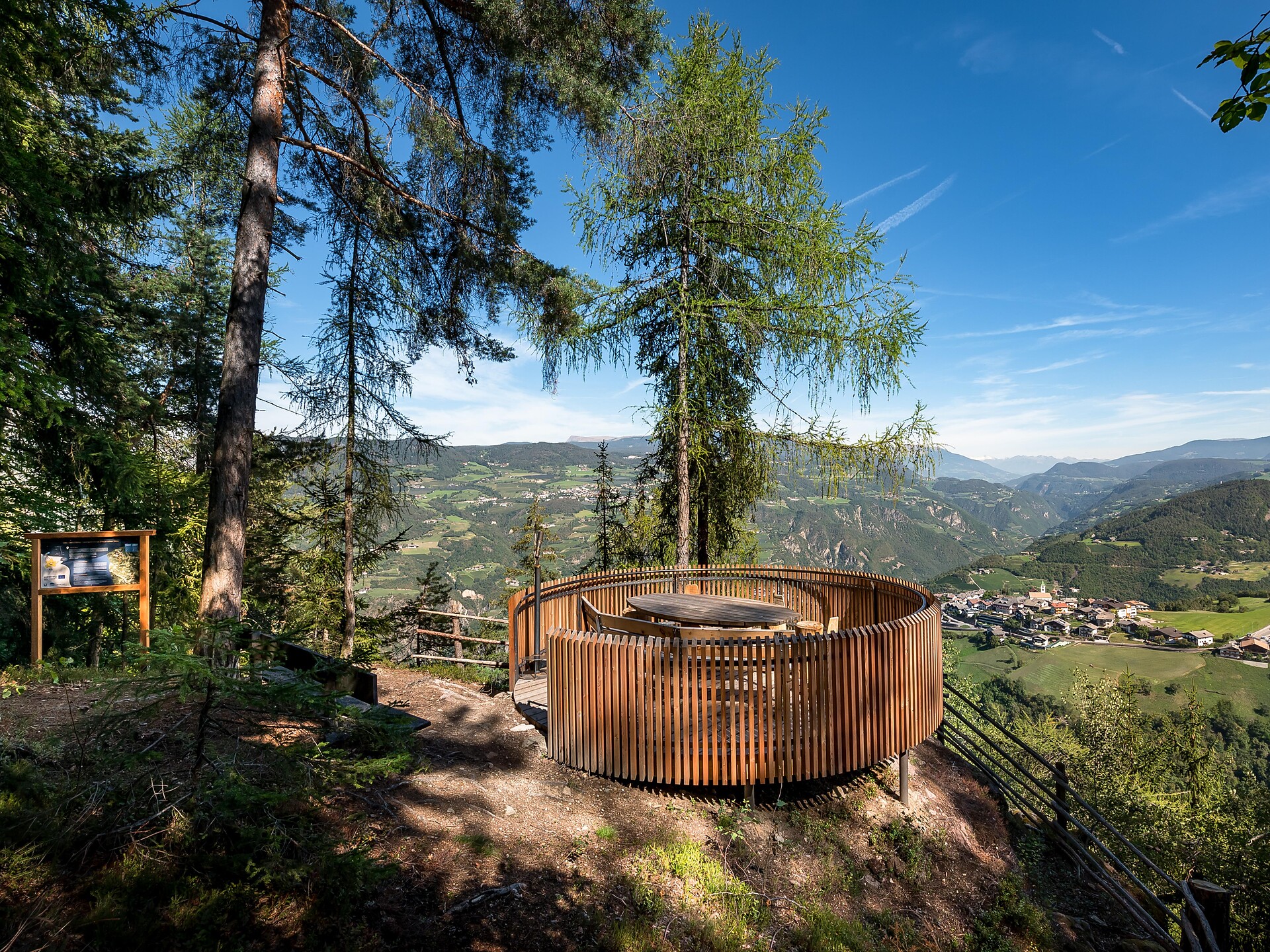 Mittwochs auf Tour: Auf dem Weg der Sterne von Steinegg nach Gummer - Dolomitenregion Eggental - #1 - suedtirol.info