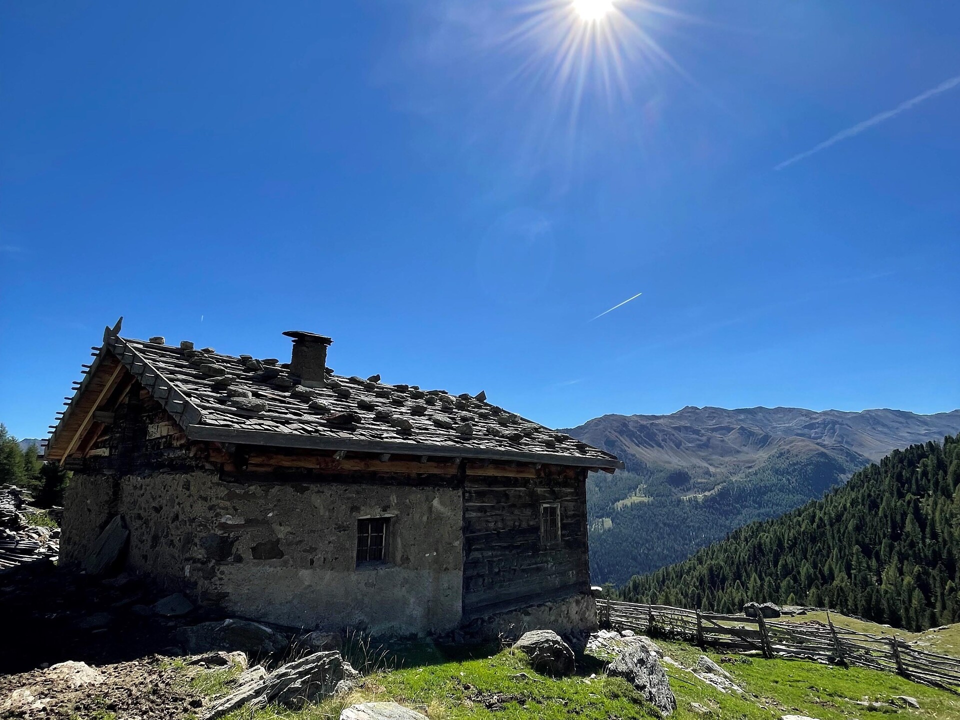 Mittwochs auf Tour: Ultental - Von der Schwemmalm zum Weiberhimmel - Dolomitenregion Eggental - #1 - suedtirol.info