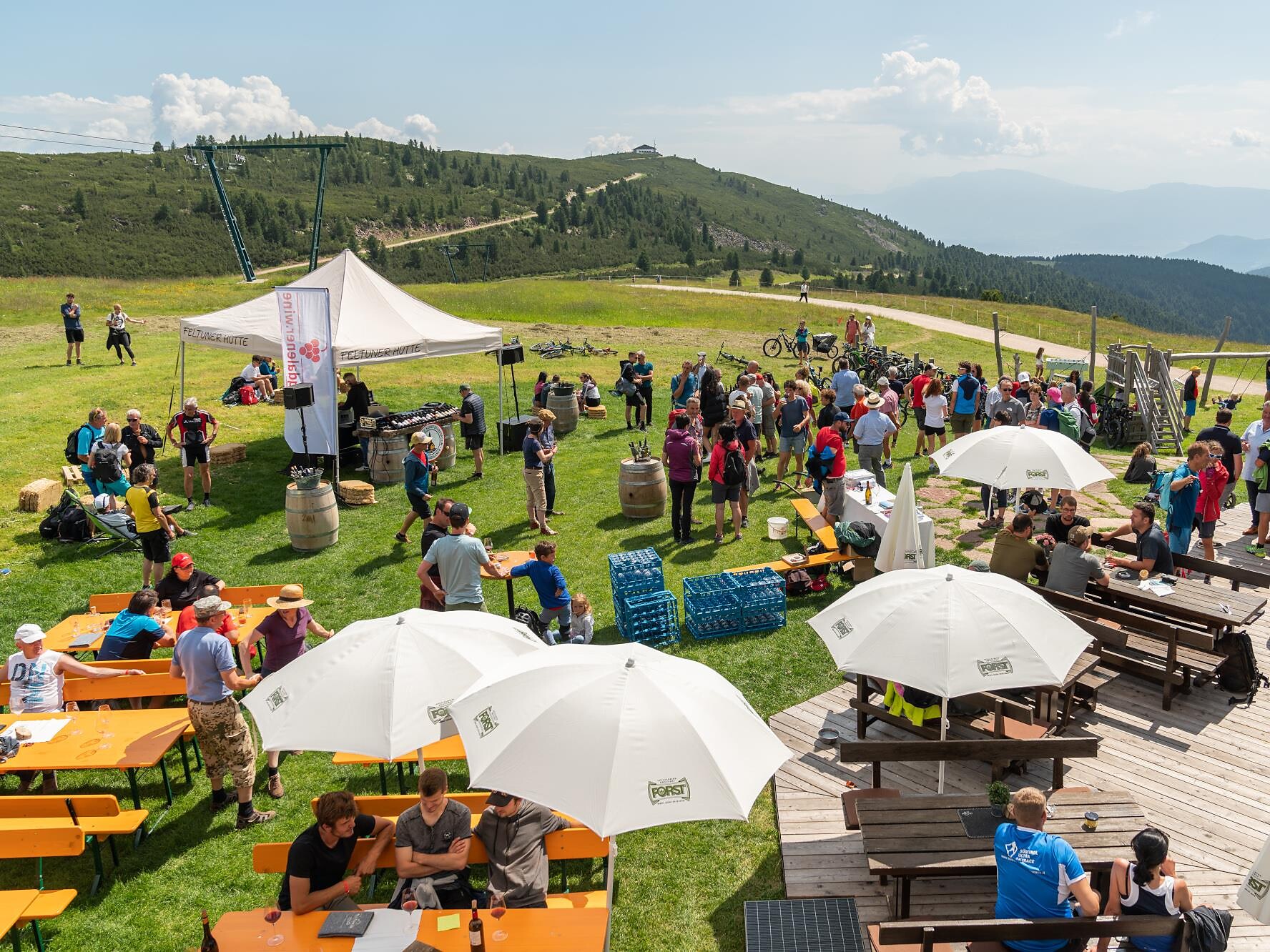 Magdalener on the rocks - la festa vinomusicalissima Renon 2 suedtirol.info