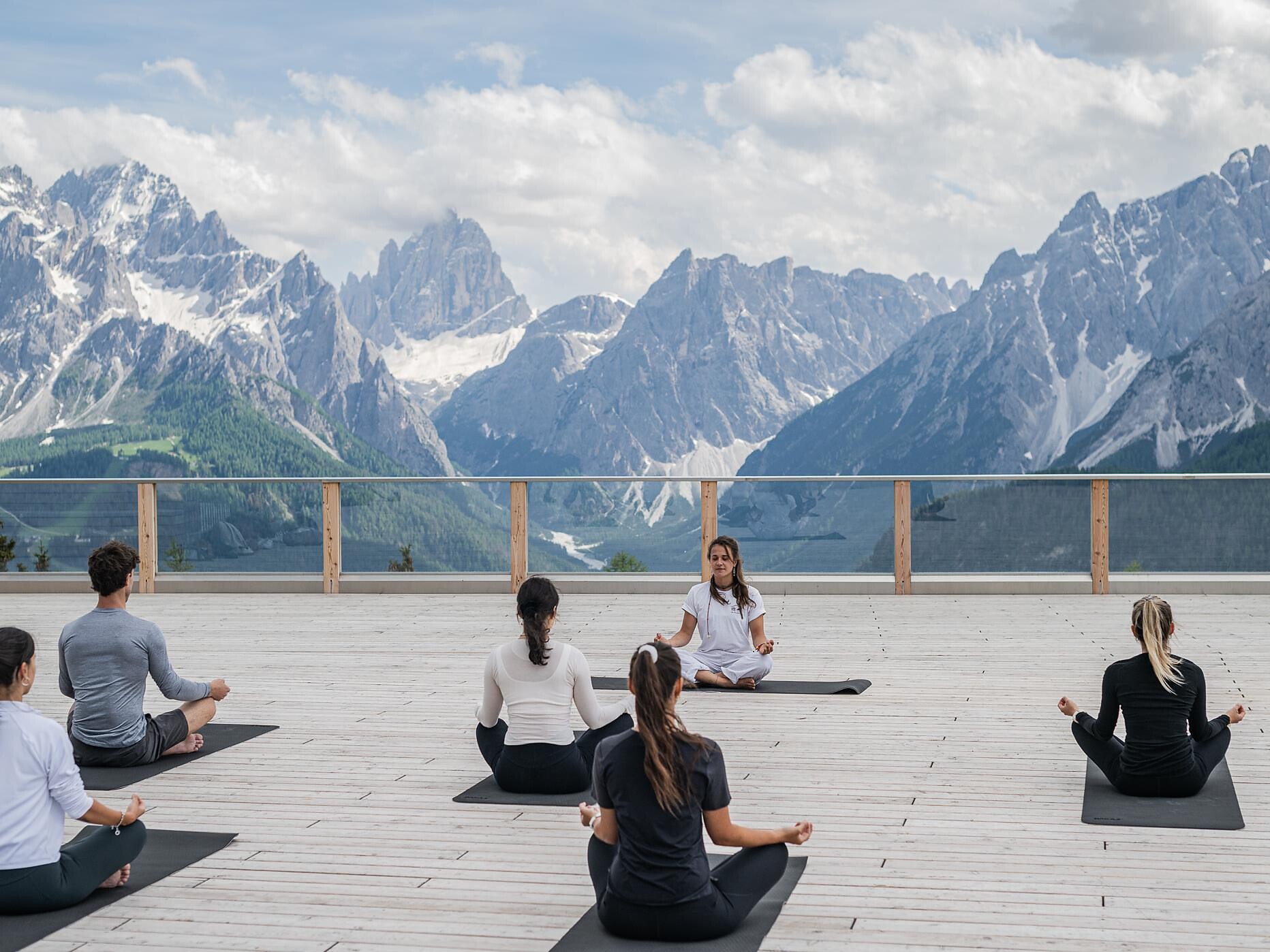 Dolomites Yoga - Regione dolomitica 3 Cime - #2 - suedtirol.info