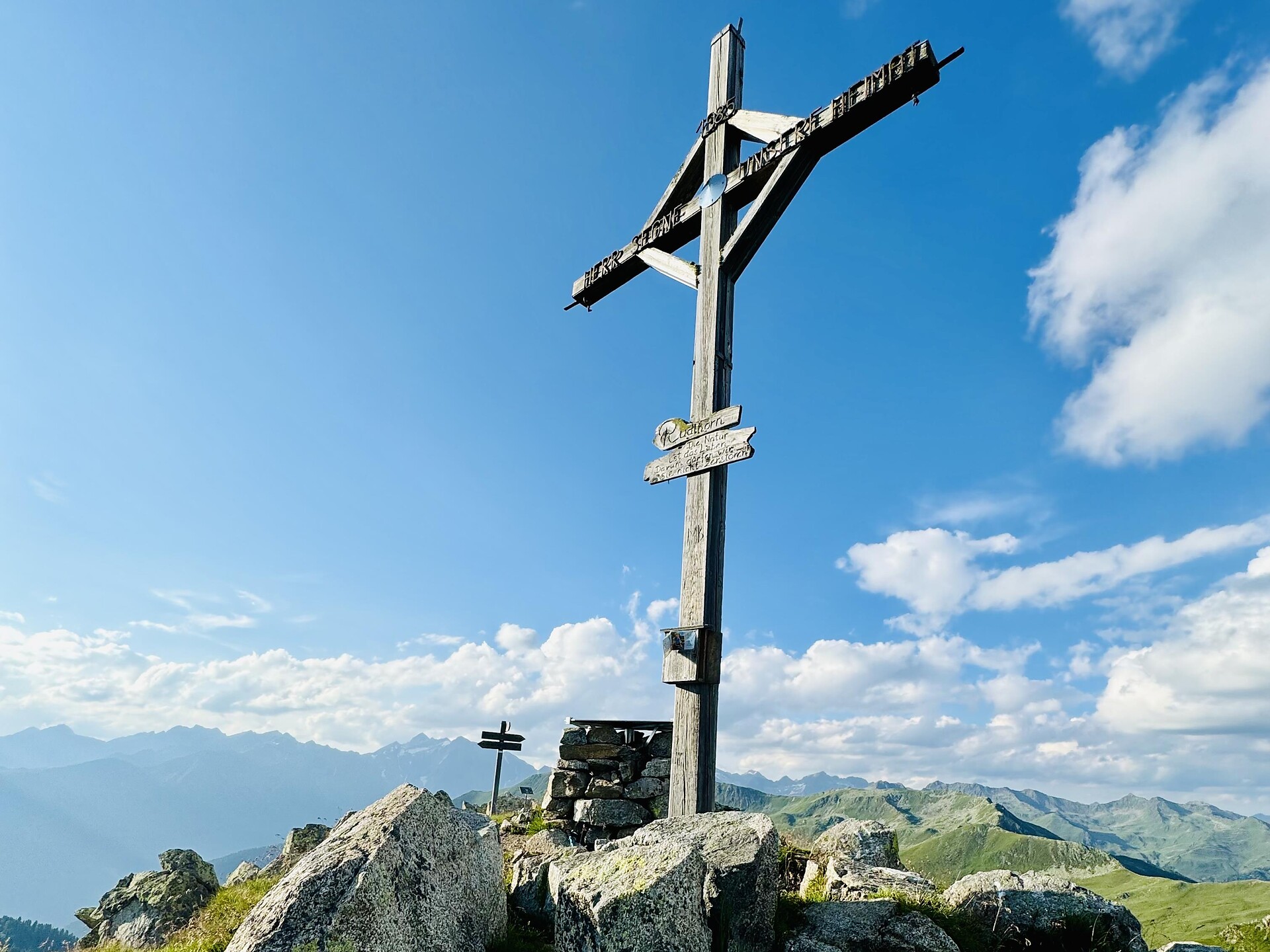 Maestosa escursione in vetta al Rudlhorn 2448 m a Tesido Valle di Casies 2 suedtirol.info