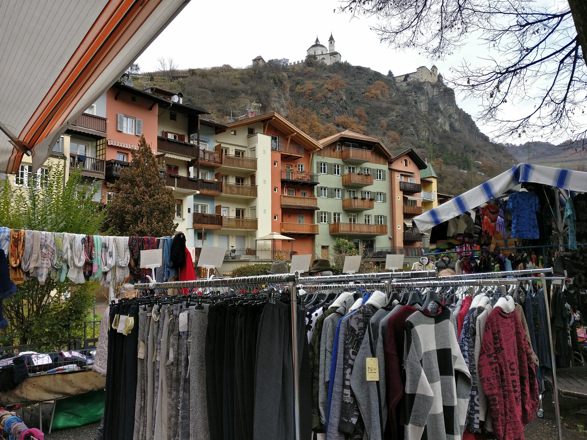 Monthly Market: Christmas Market Klausen/Chiusa 1 suedtirol.info
