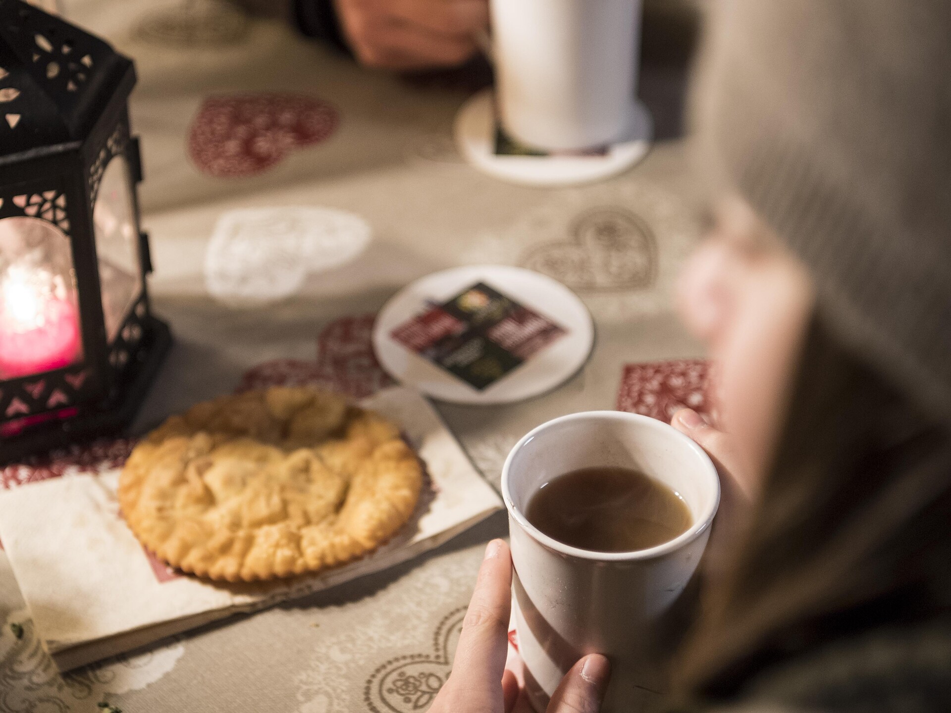 Mårtiner Sternstundn · Natale d'incanto: Lancio dell’albero di Natale - Merano e dintorni - #2 - suedtirol.info
